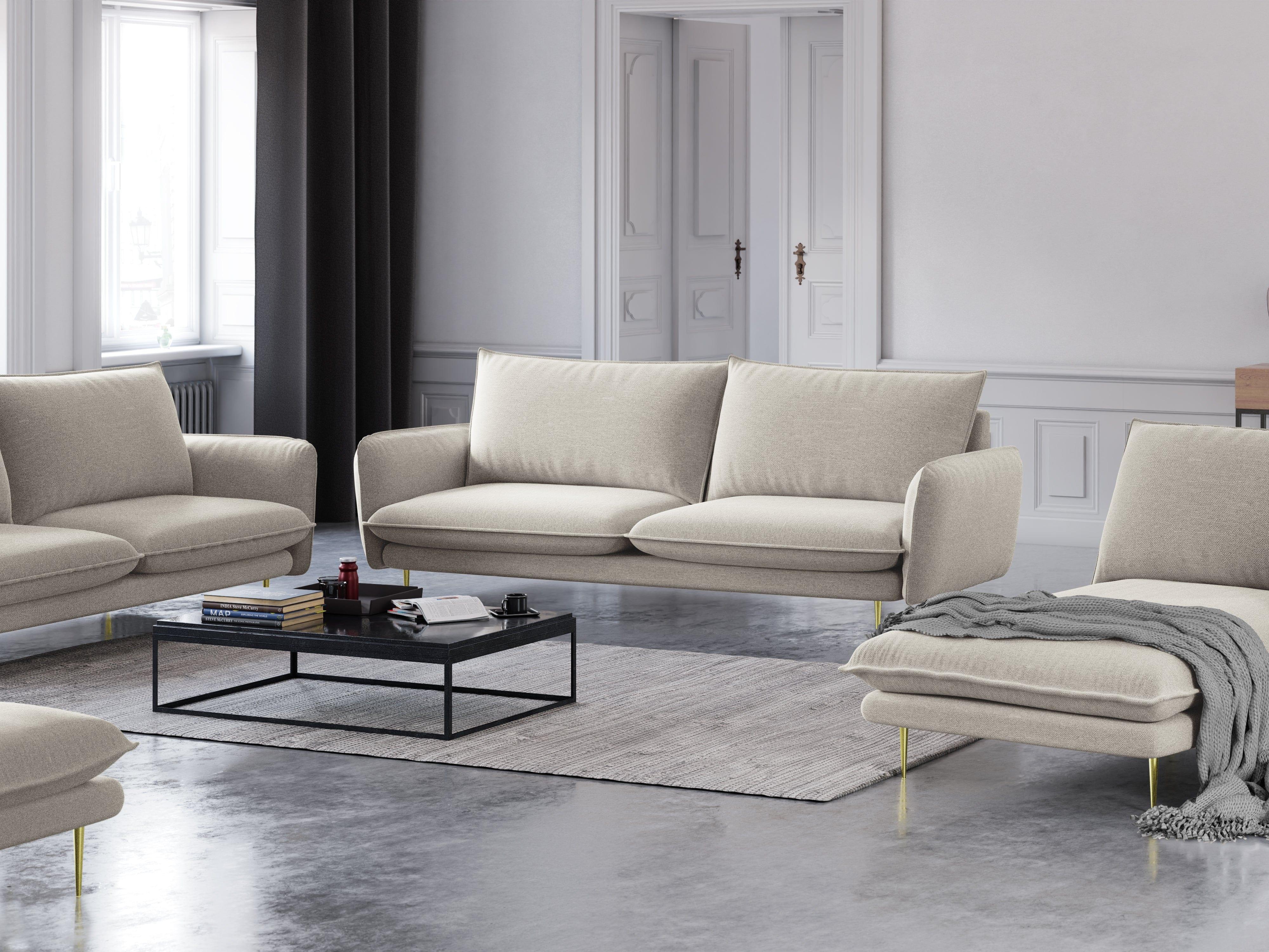 Sofa 4-osobowa VIENNA piaskowy ze złotą podstawą Cosmopolitan Design Eye on Design