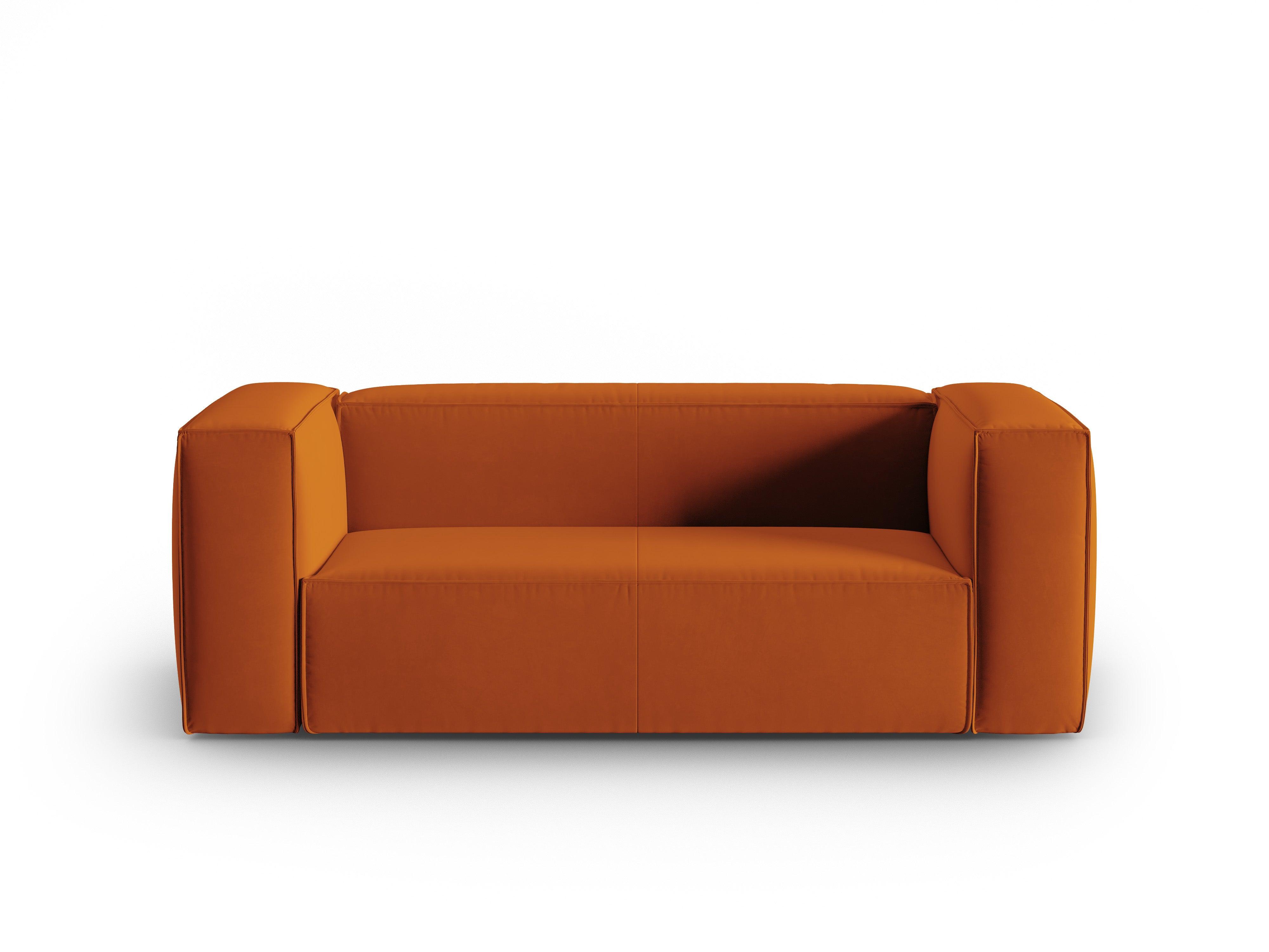 Sofa aksamitna 2-osobowa MACKAY terracotta Cosmopolitan Design Eye on Design