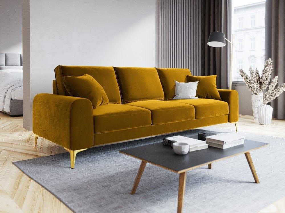 Sofa aksamitna 3-osobowa MADARA musztardowy ze złotą podstawą Mazzini Sofas Eye on Design