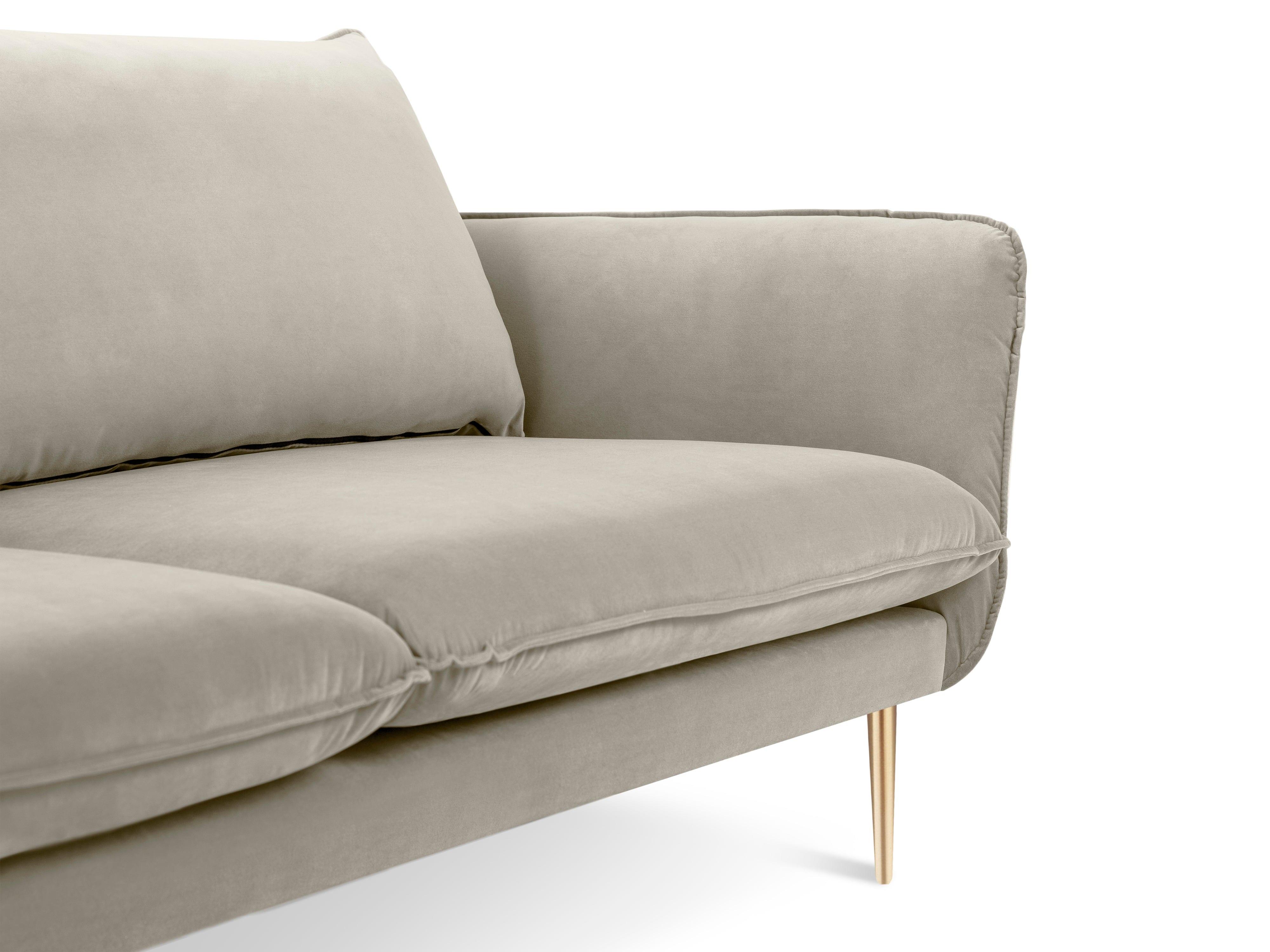Sofa aksamitna 3-osobowa VIENNA beżowy ze złotą podstawą Cosmopolitan Design Eye on Design