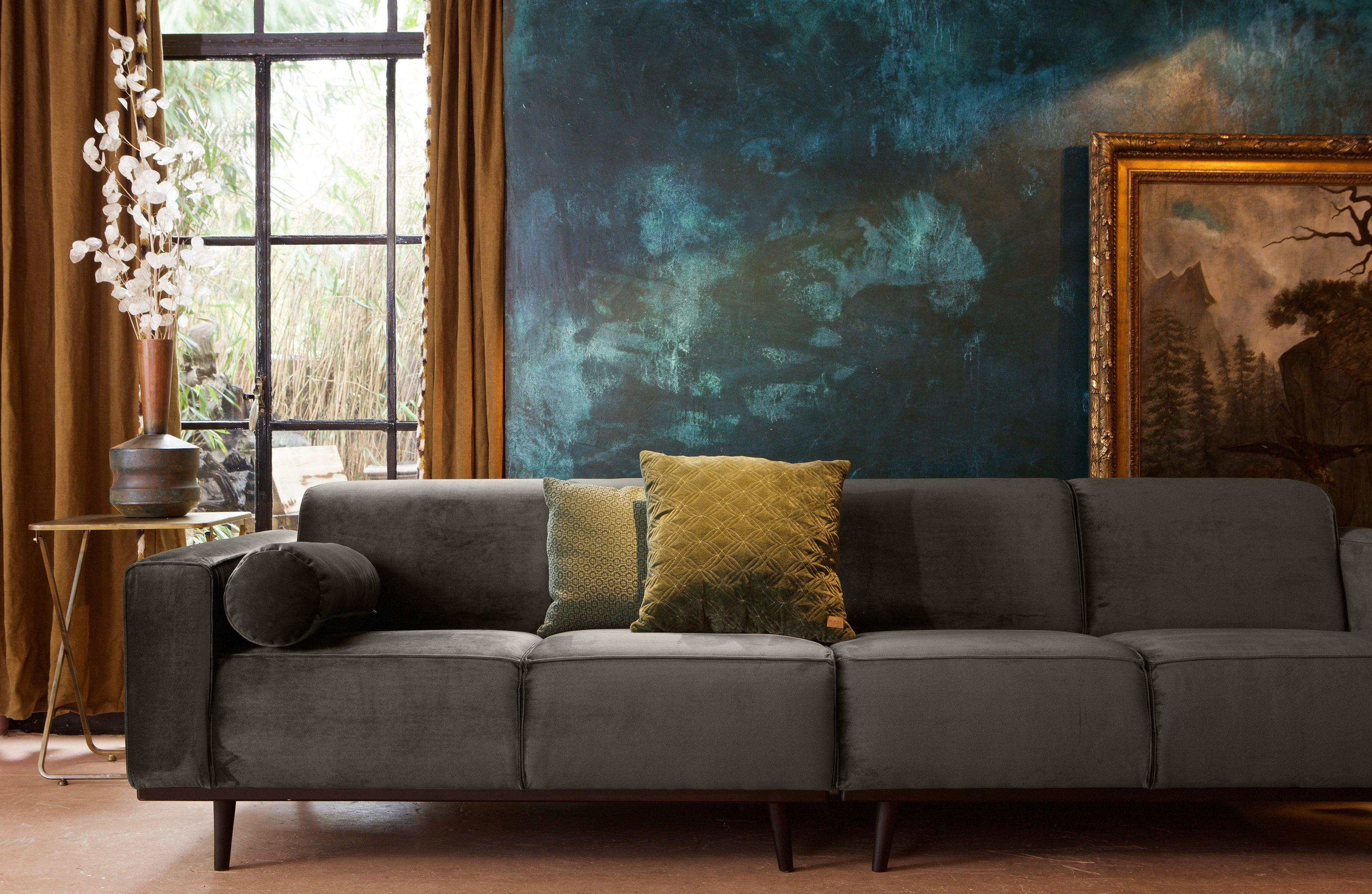 Sofa aksamitna 4-osobowa STATEMENT ciemnozielony Be Pure Eye on Design