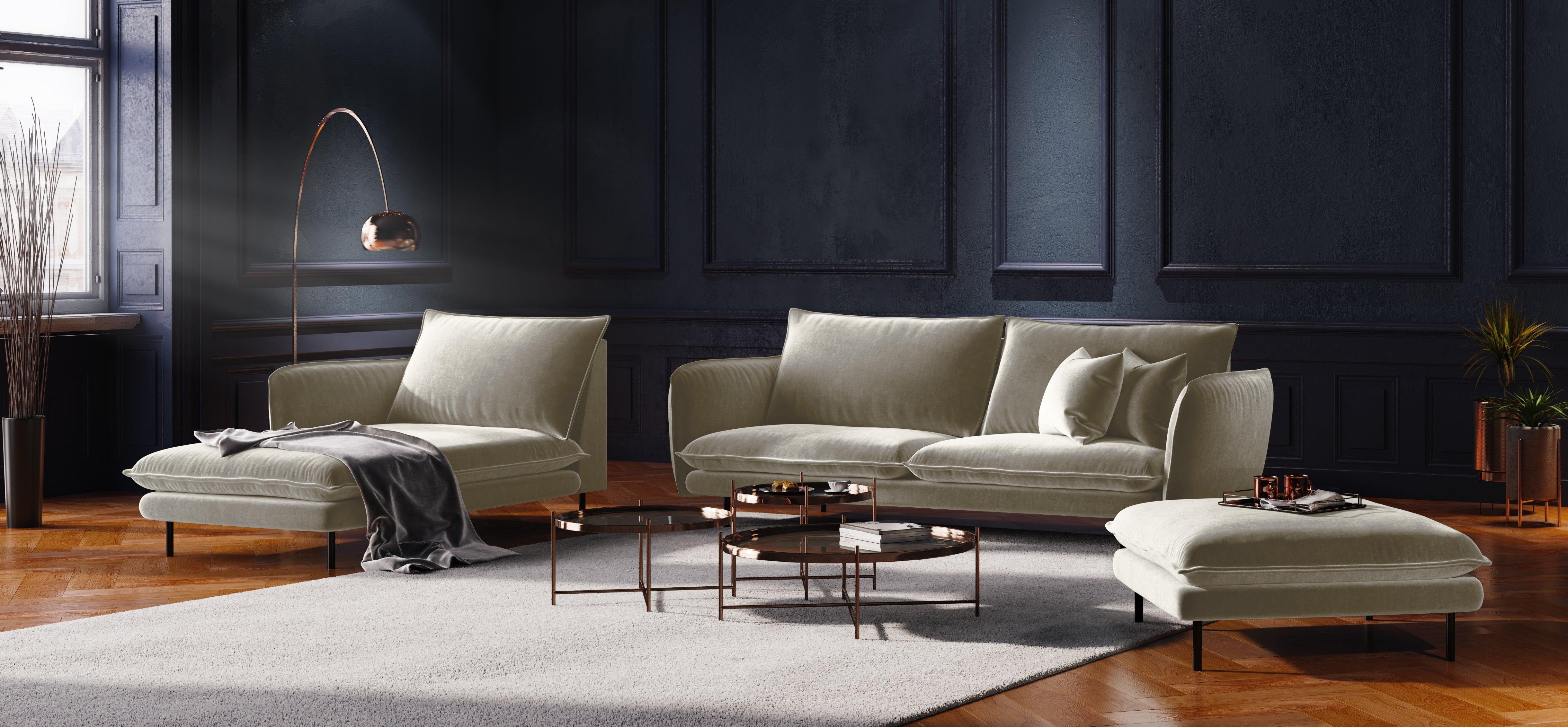 Sofa aksamitna 4-osobowa VIENNA beżowy z czarną podstawą Cosmopolitan Design Eye on Design