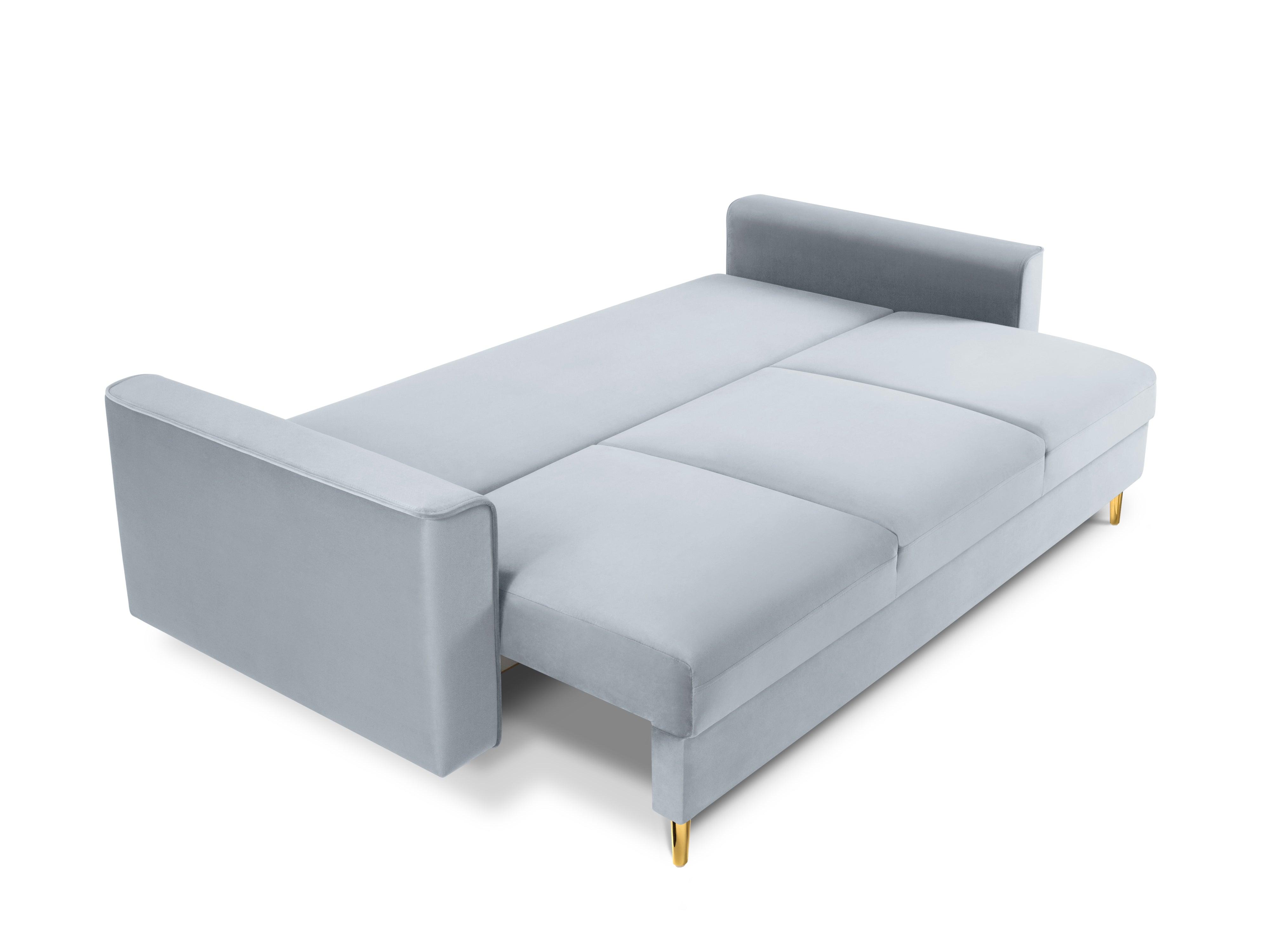 Sofa aksamitna z funkcją spania CARTADERA błękitny ze złotą podstawą Mazzini Sofas Eye on Design