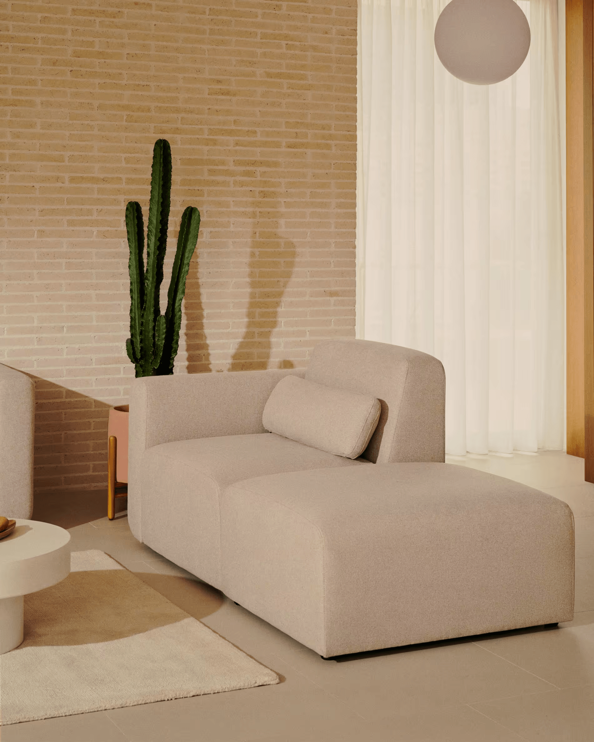 Sofa modułowa NEOM - puf beżowy La Forma Eye on Design