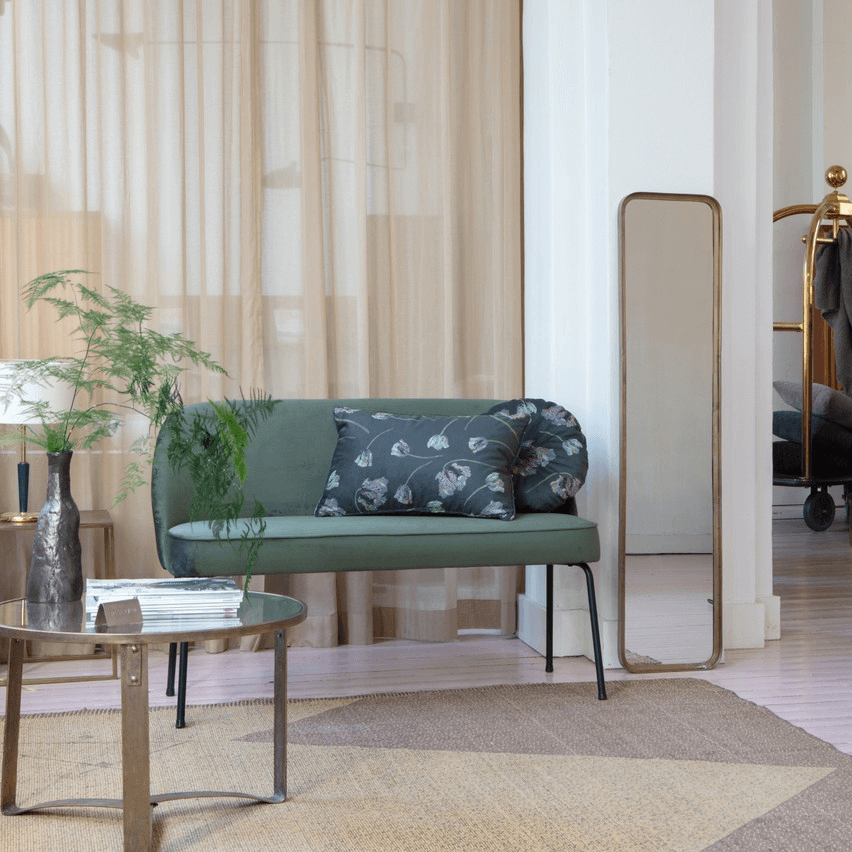 Sofa welurowa VOGUE STRUCTURE brązowy Be Pure Eye on Design