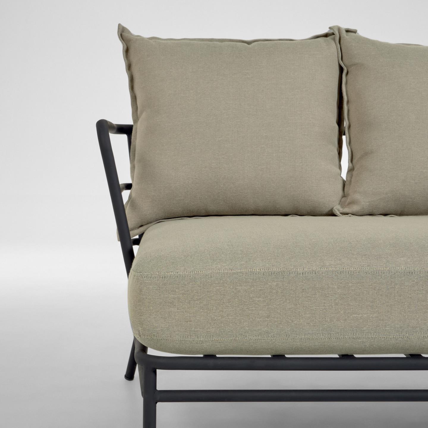 Sofa zewnętrzna 3-osobowa MARELUZ beżowy z czarną podstawą La Forma Eye on Design