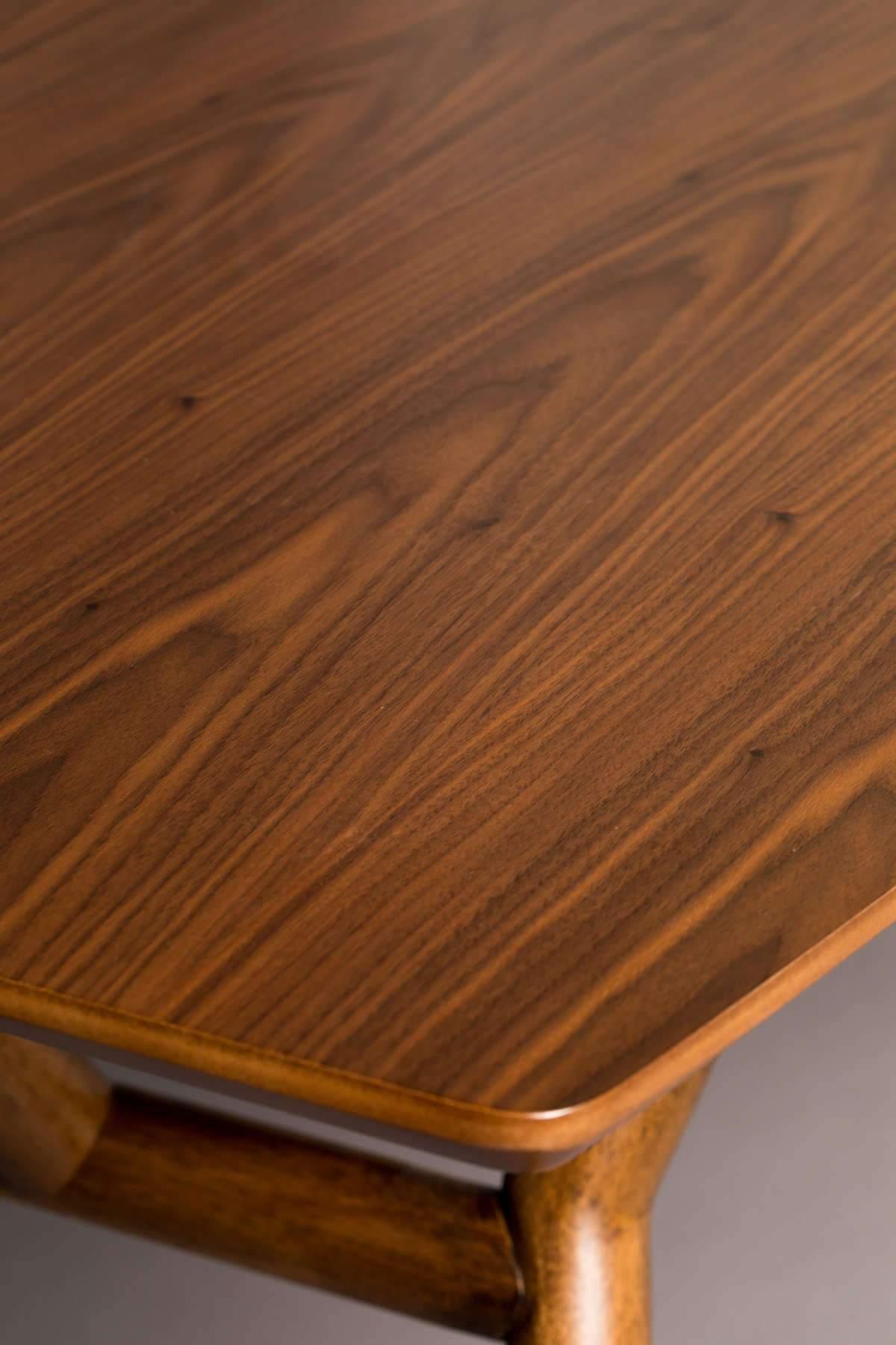 Stół MALAYA drewno orzechowe Dutchbone Eye on Design
