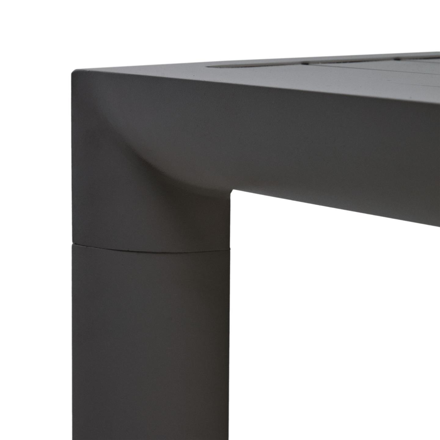 Stół ogrodowy CULIP czarny La Forma Eye on Design