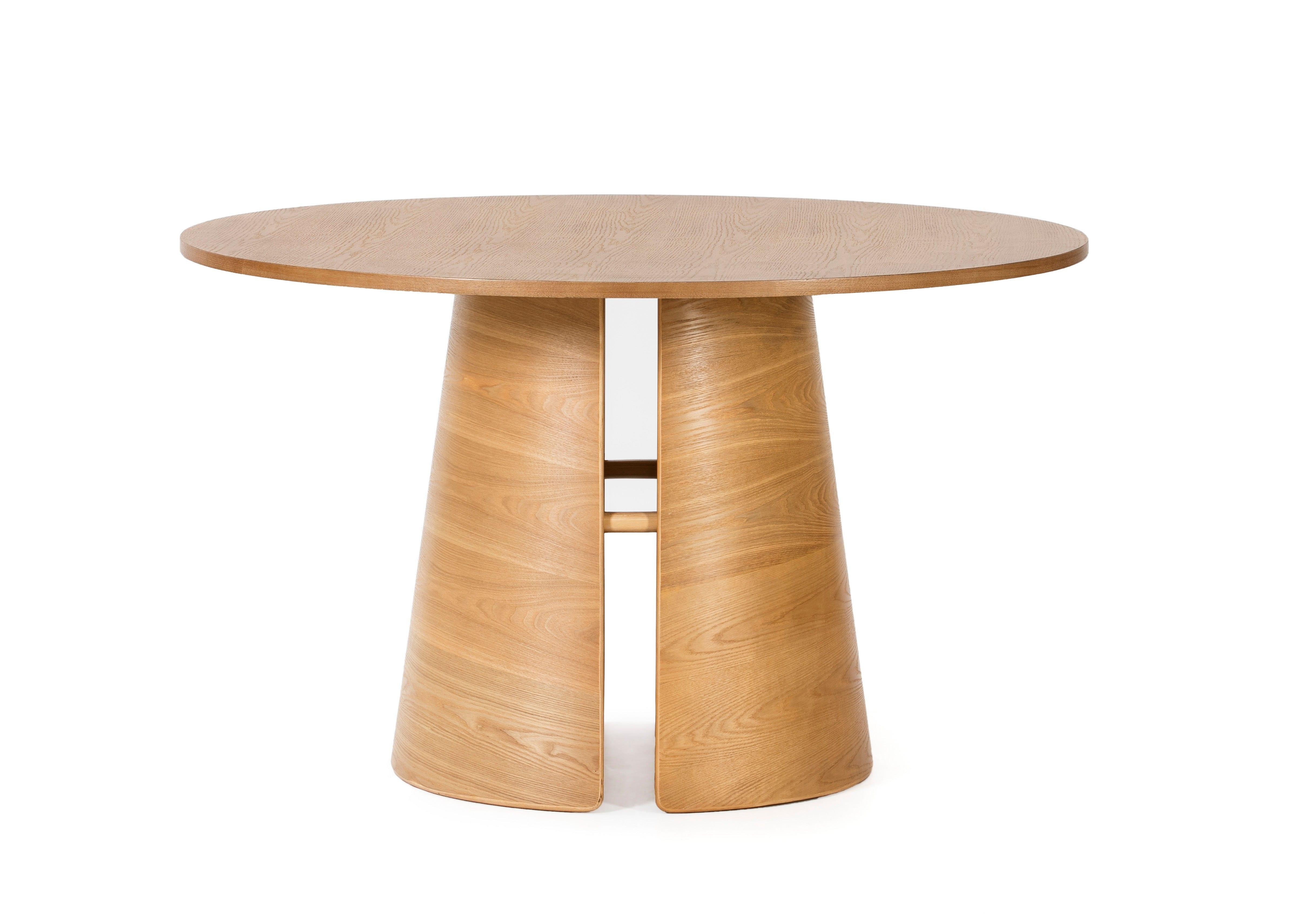 Stół okrągły CEP drewniany Teulat 137 cm Eye on Design