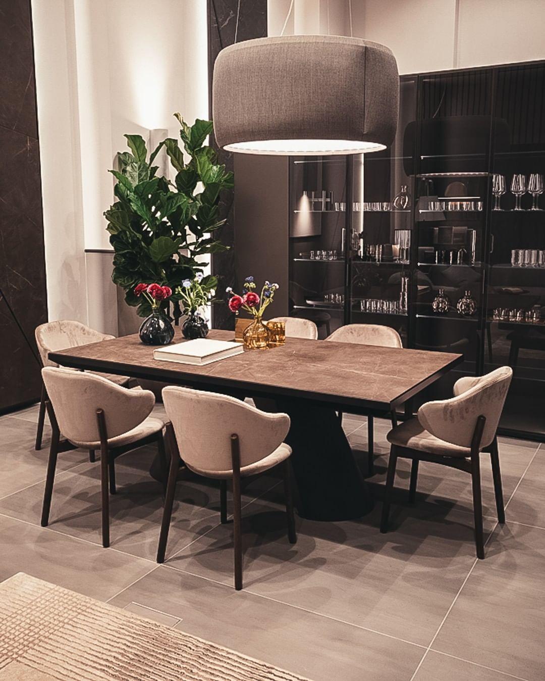 Stół prostokątny rozkładany APIAN biały marmur Calligaris Eye on Design