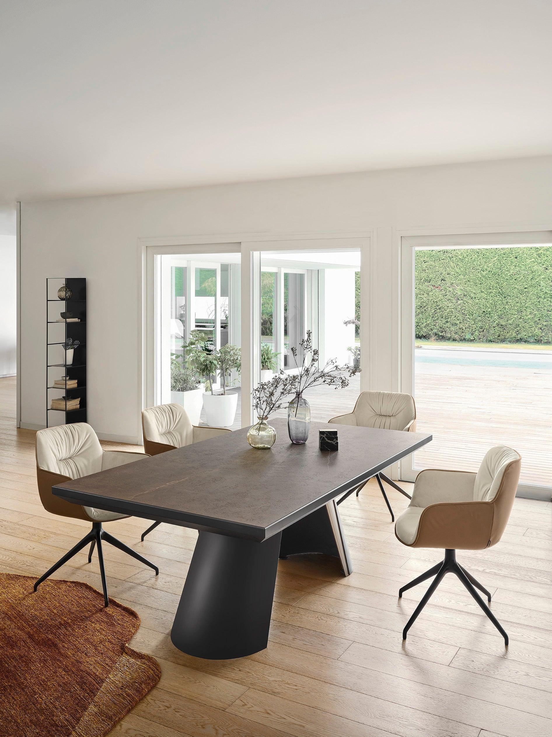 Stół prostokątny rozkładany APIAN piaskowy marmur Calligaris Eye on Design