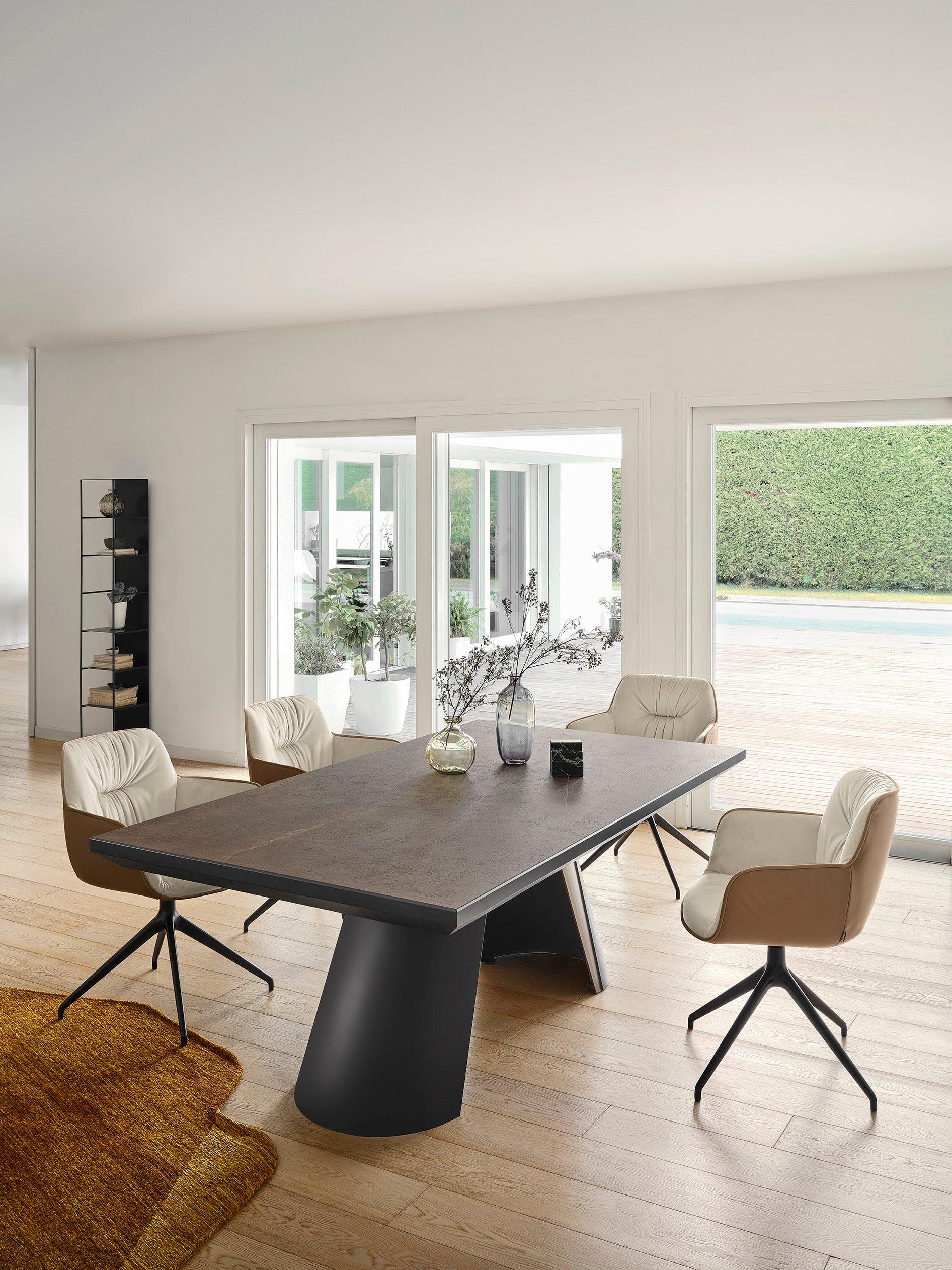 Stół rozkładany APIAN kremowy marmur Calligaris Eye on Design