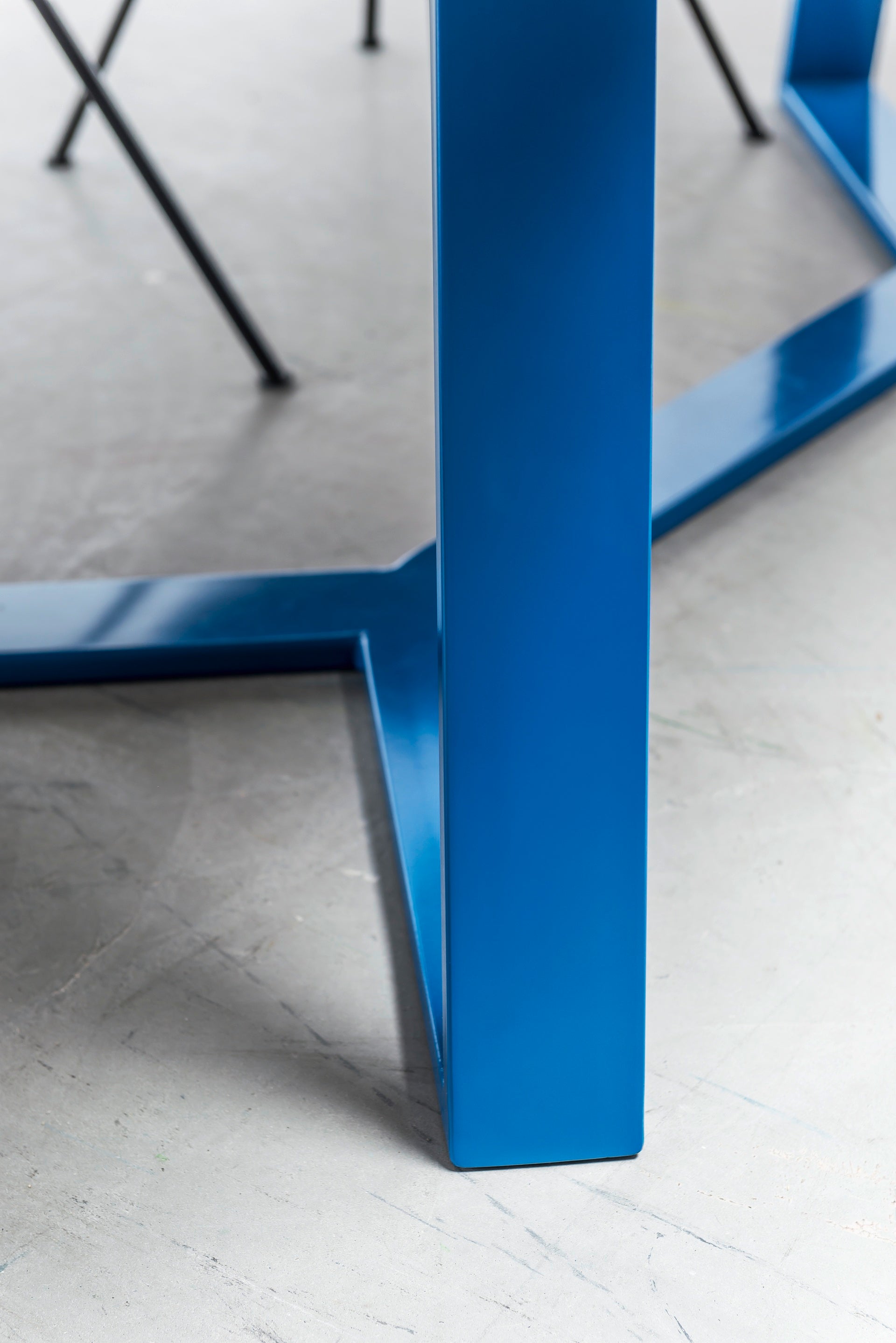 Y oak table top with blue steel base