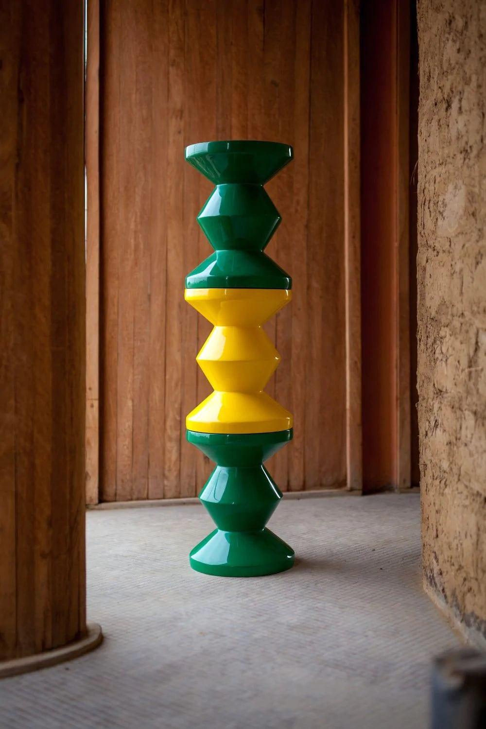 Stołek ZIG ZAG ciemnozielony Pols Potten Eye on Design