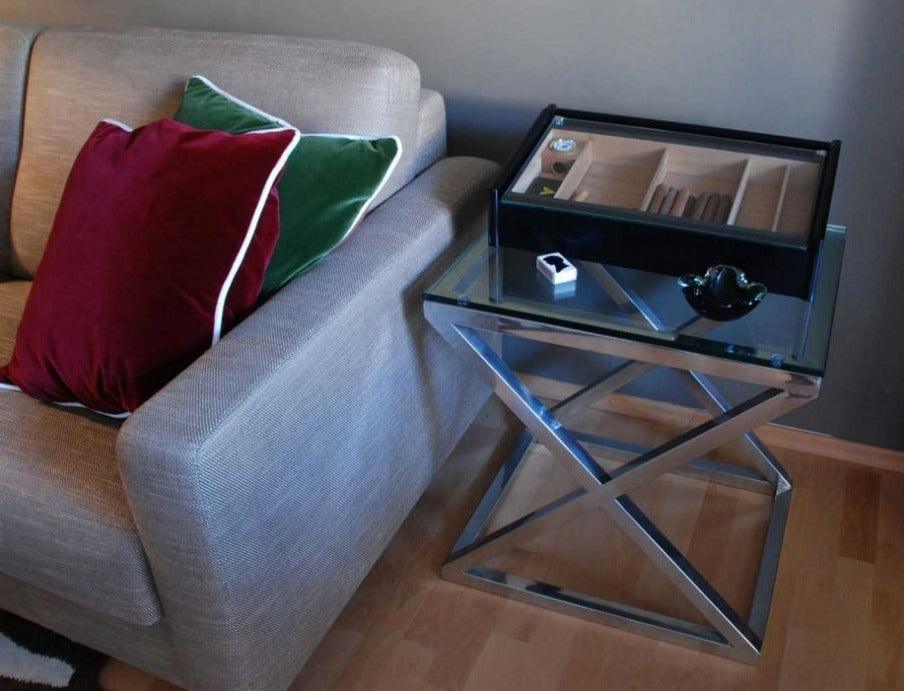 Stolik boczny CRISS CROSS srebrny Eichholtz Eye on Design
