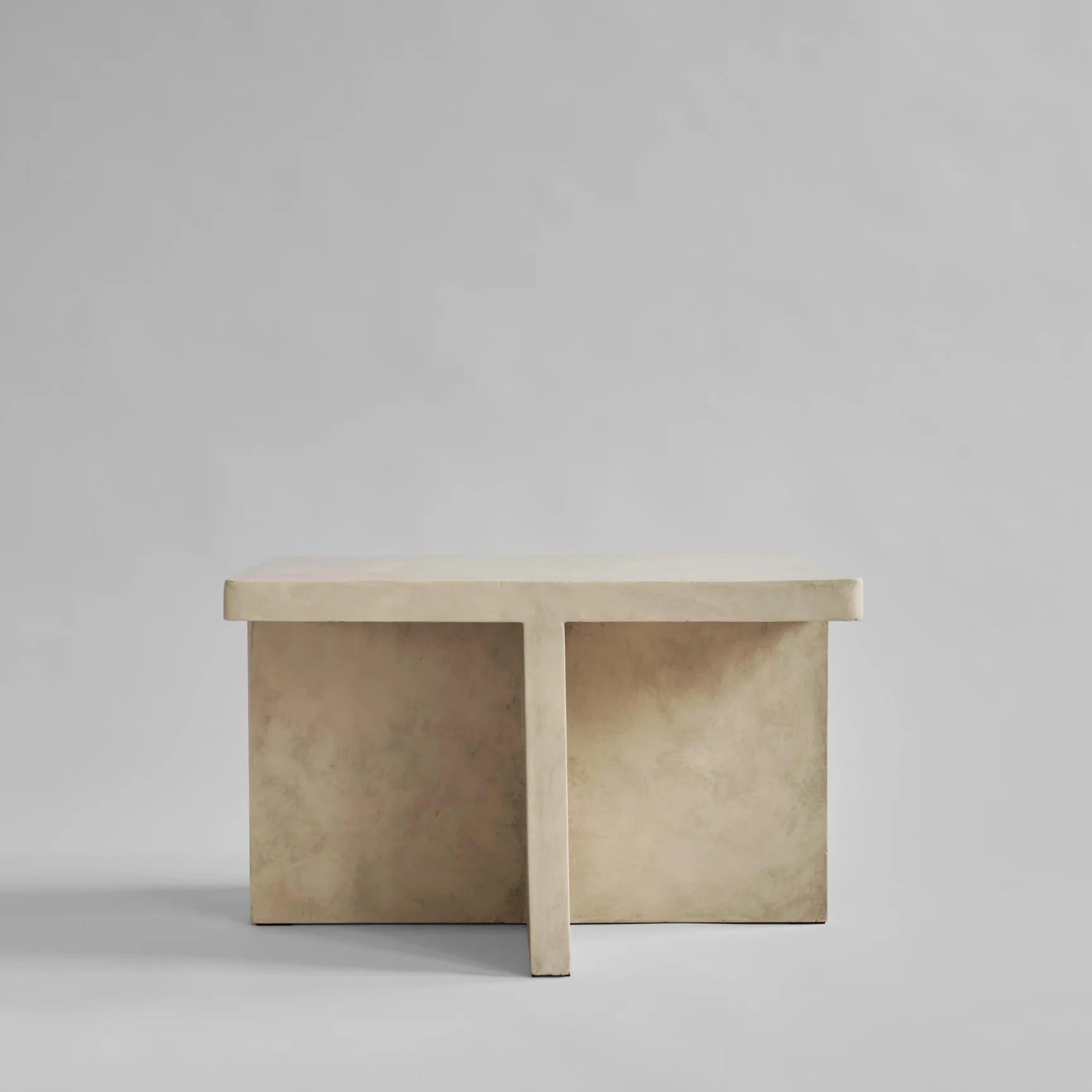 Stolik kawowy BRUTUS piaskowy 101 Copenhagen Eye on Design