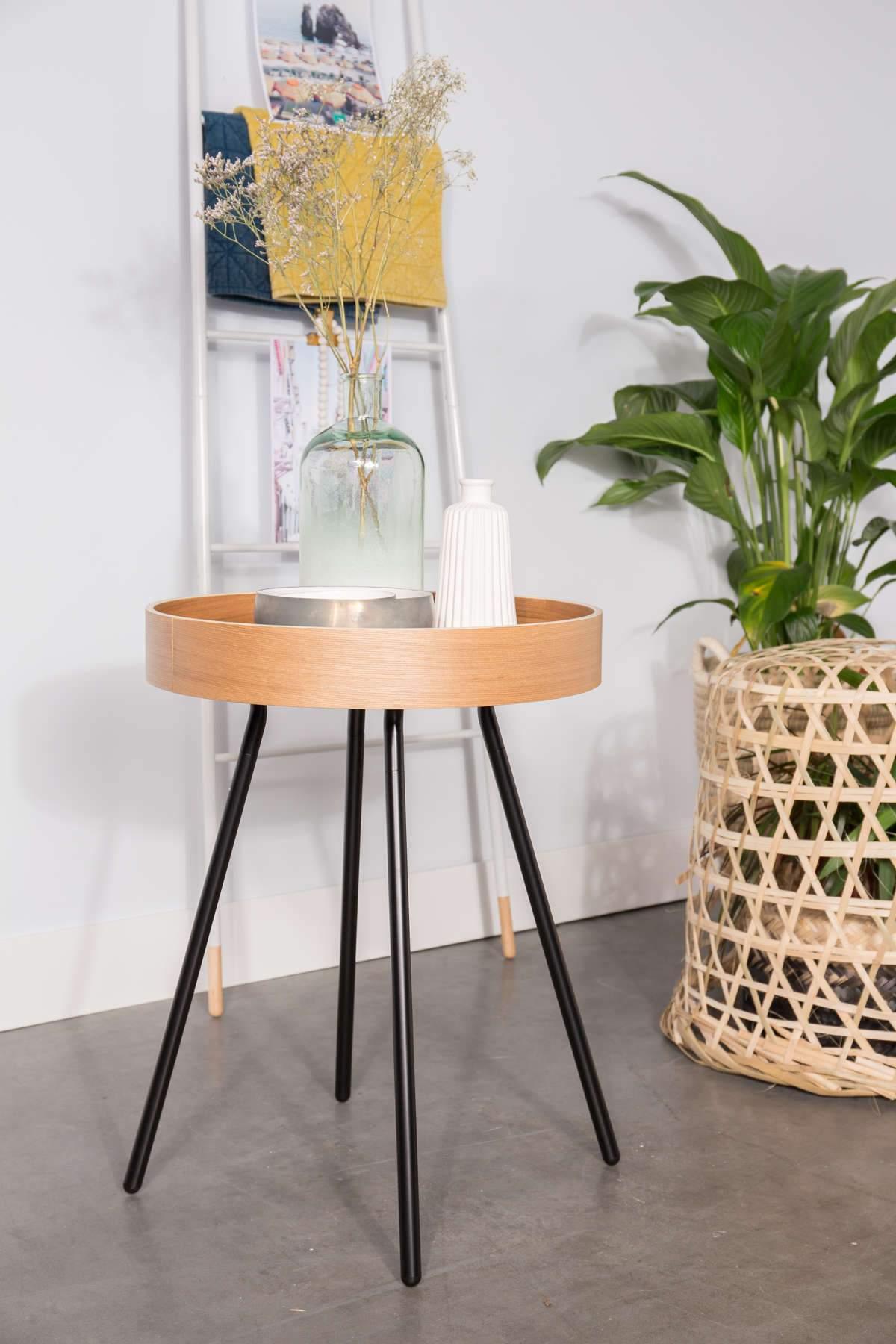 Stolik kawowy OAK TRAY drewniany Zuiver Eye on Design