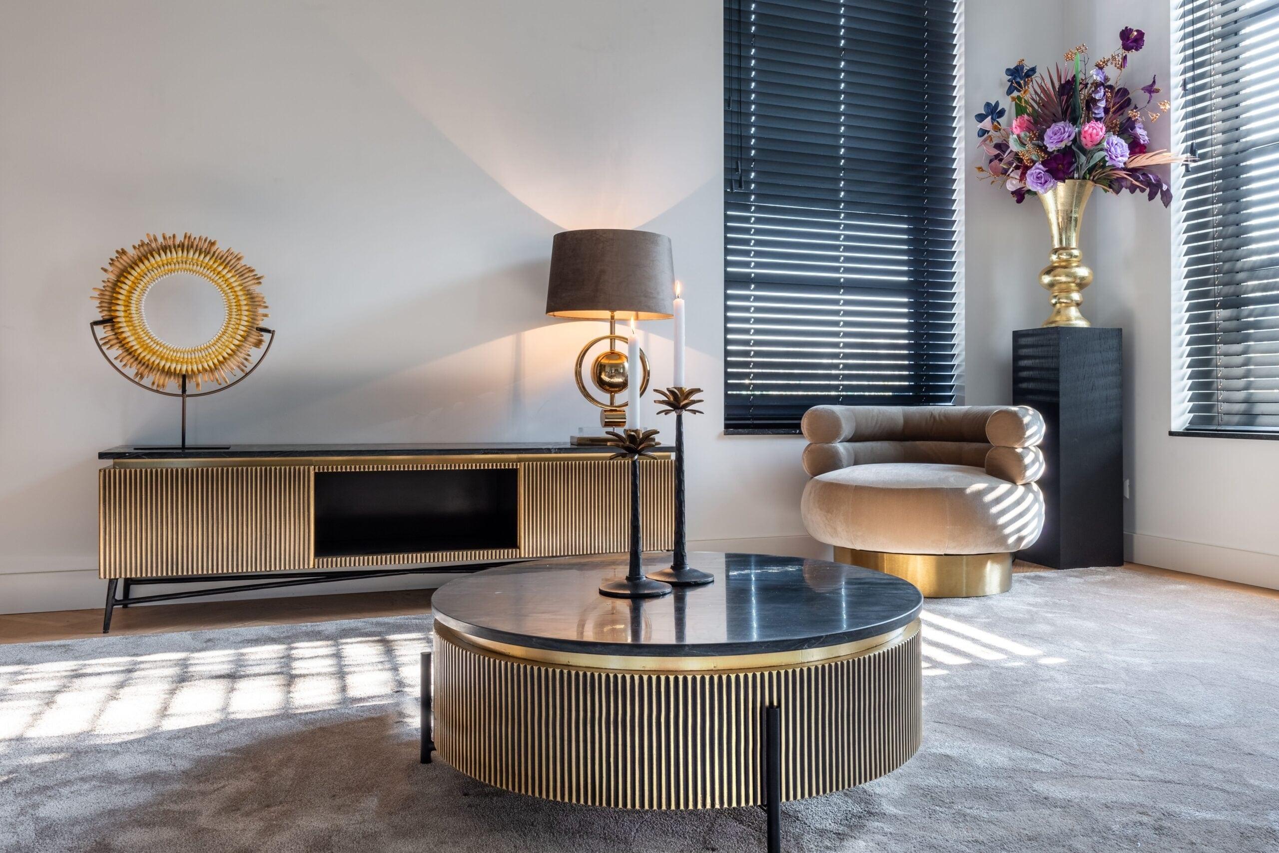Stolik kawowy okrągły IRONVILLE złoty Richmond Interiors Eye on Design