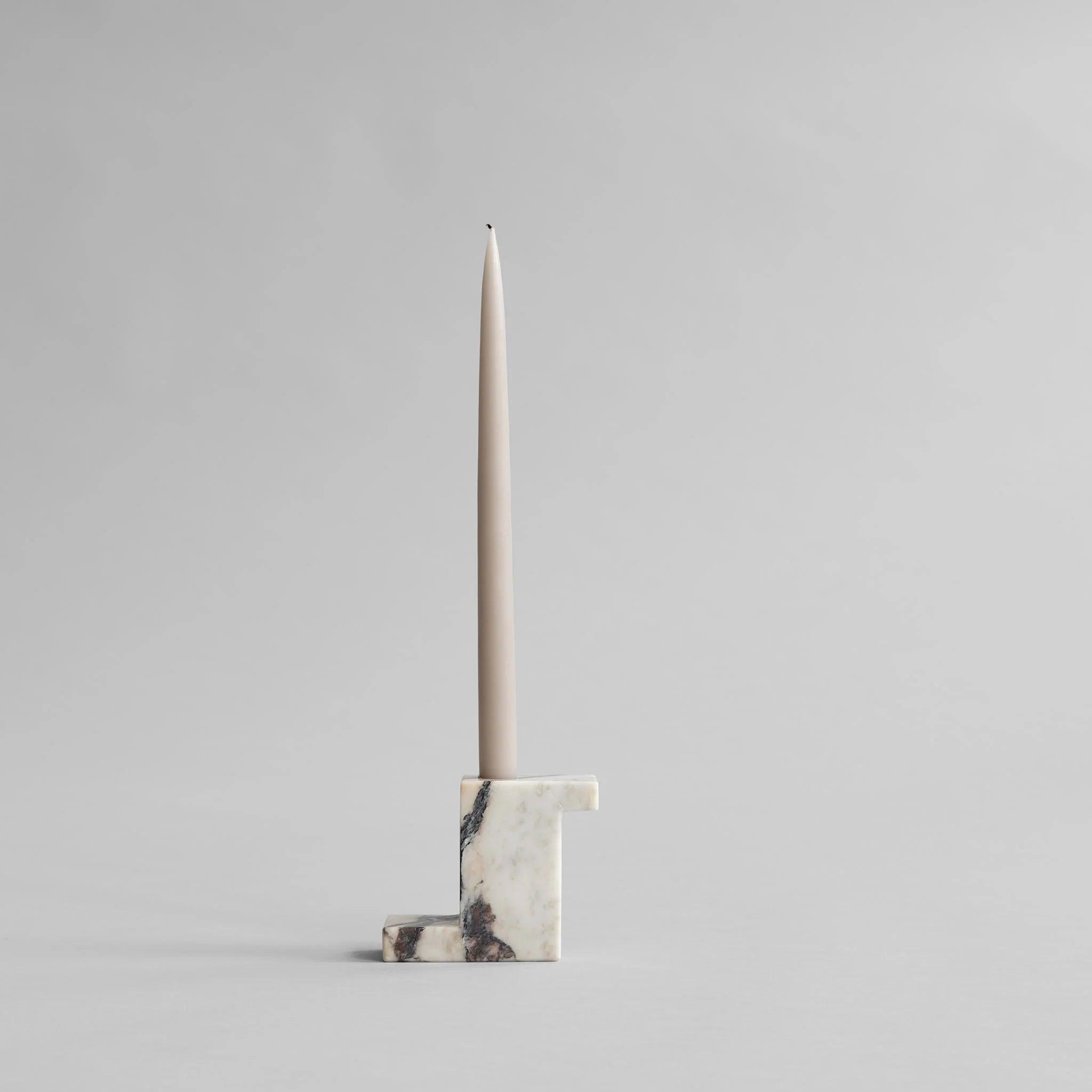 Świecznik BRICK TALL marmur 101 Copenhagen Eye on Design