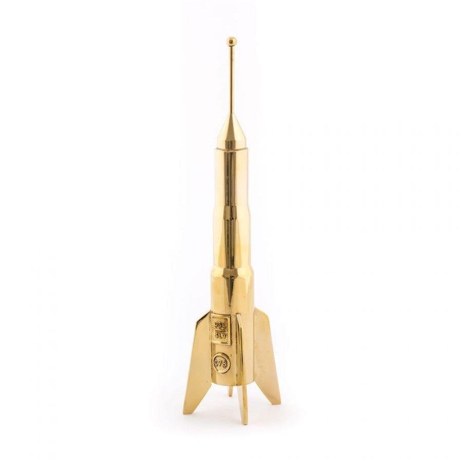 Świecznik wysoki COSMIC DINER LUNAR HARD ROCKET złoty Seletti Eye on Design