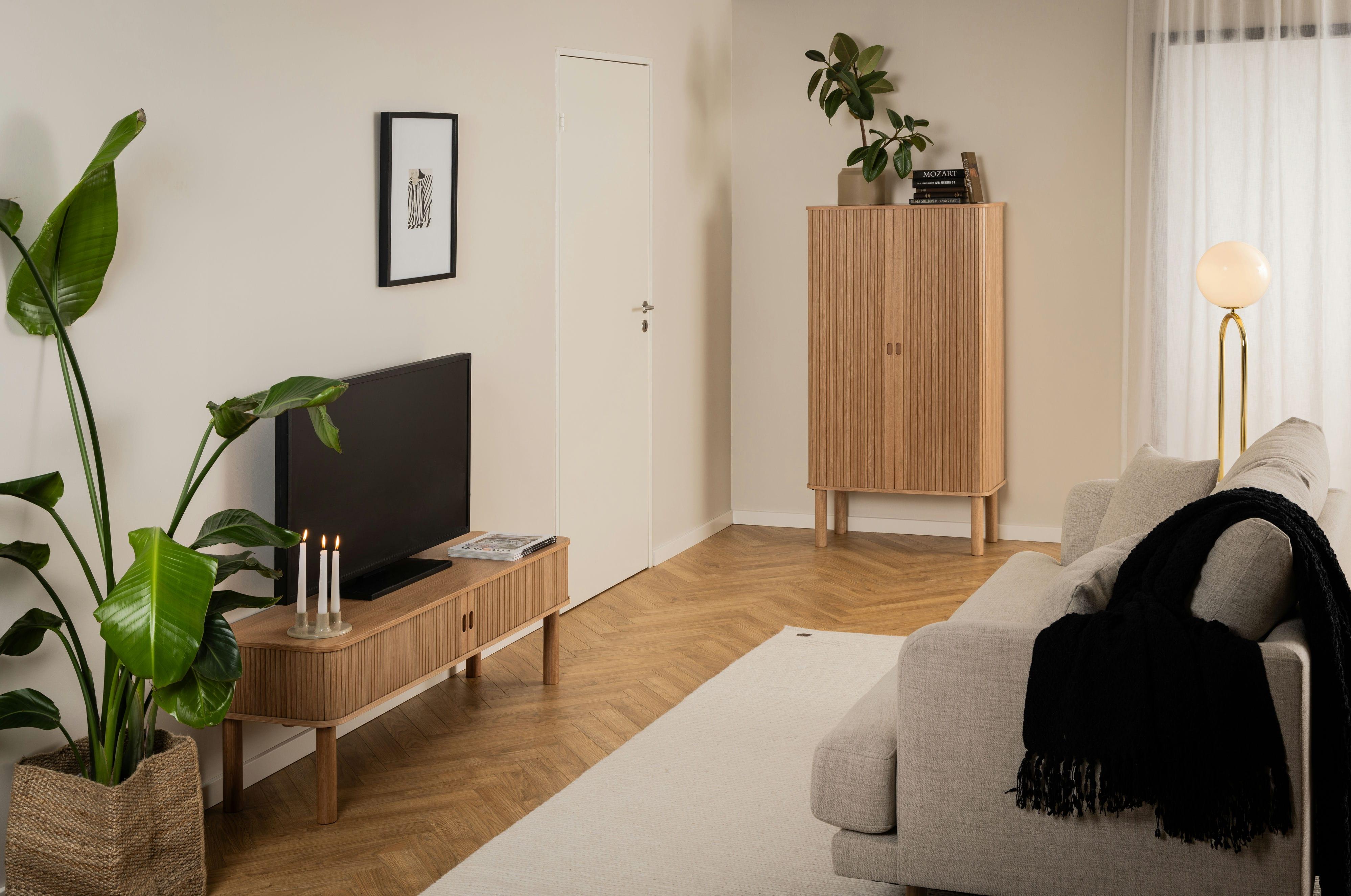 Szafka RTV LANGLEY drewniany Actona Eye on Design