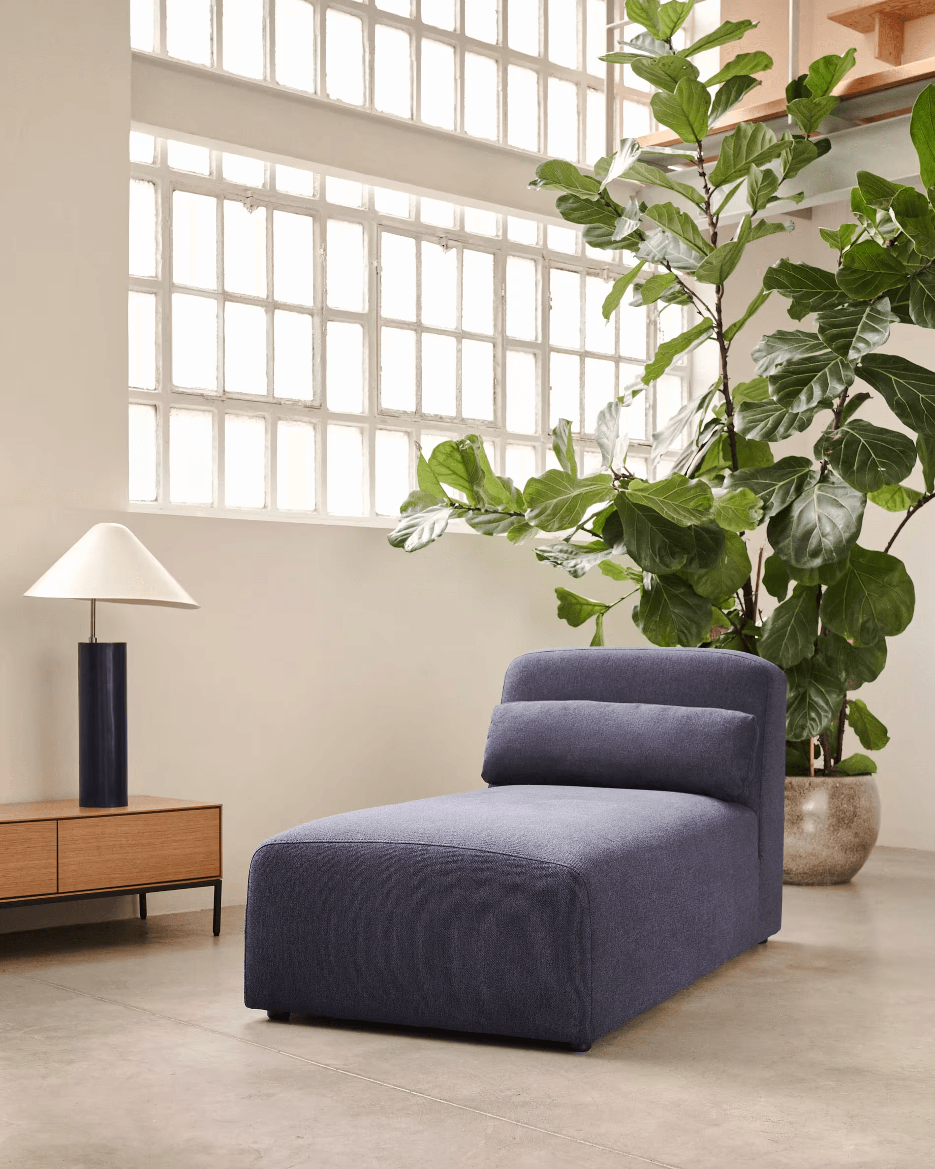 Szezlong / moduł NEOM niebieski La Forma Eye on Design