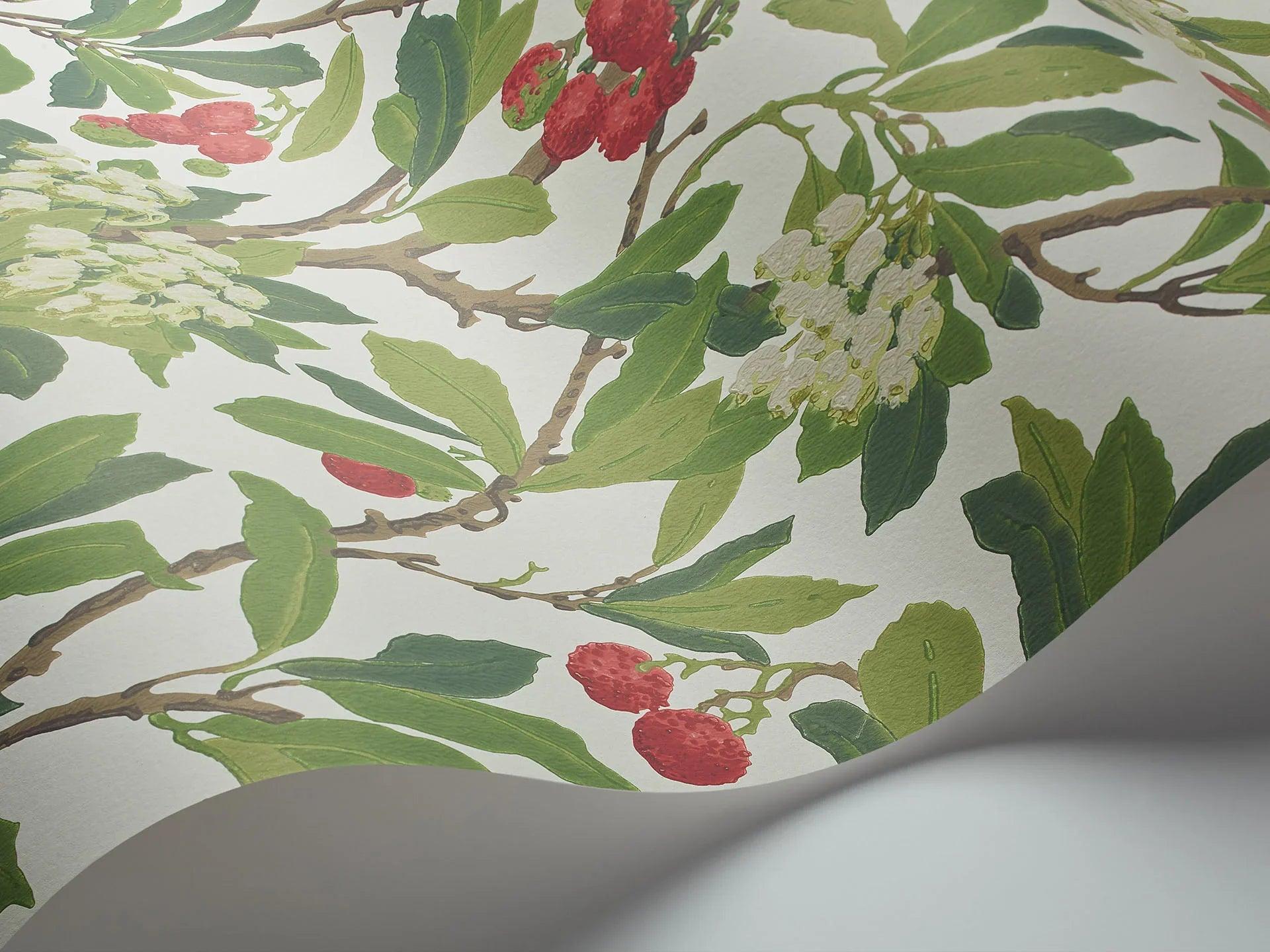 Tapeta ARCHIVE ANTHOLOGY - Strawberry Tree czerwień na bieli Cole & Son Eye on Design