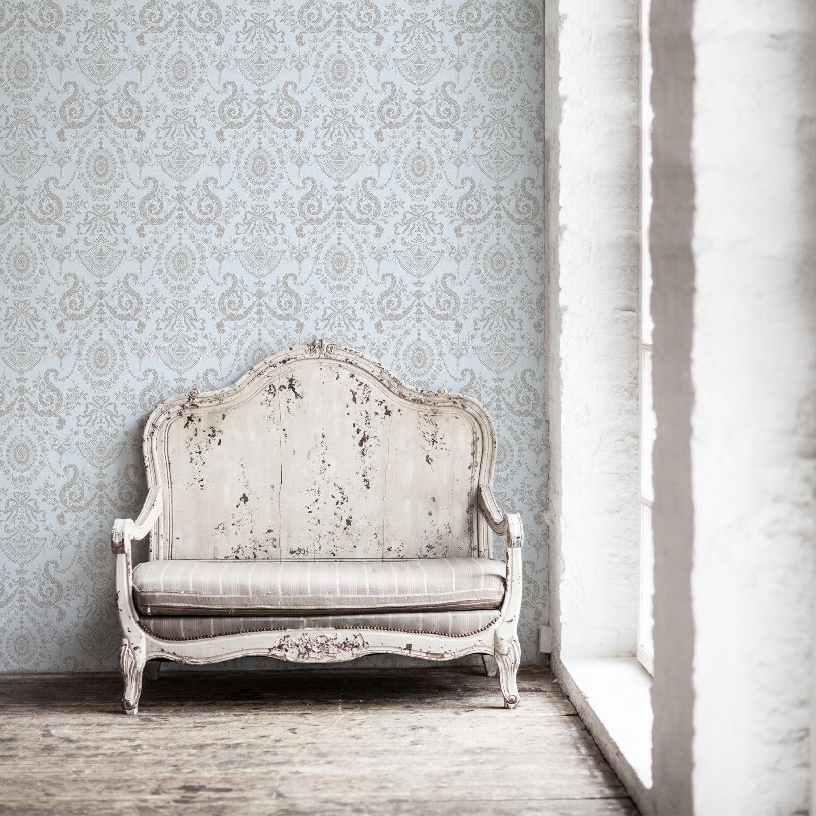 Metallic wallpaper with ornaments ARCHIVE TRADITIONAL - Woolverston gold