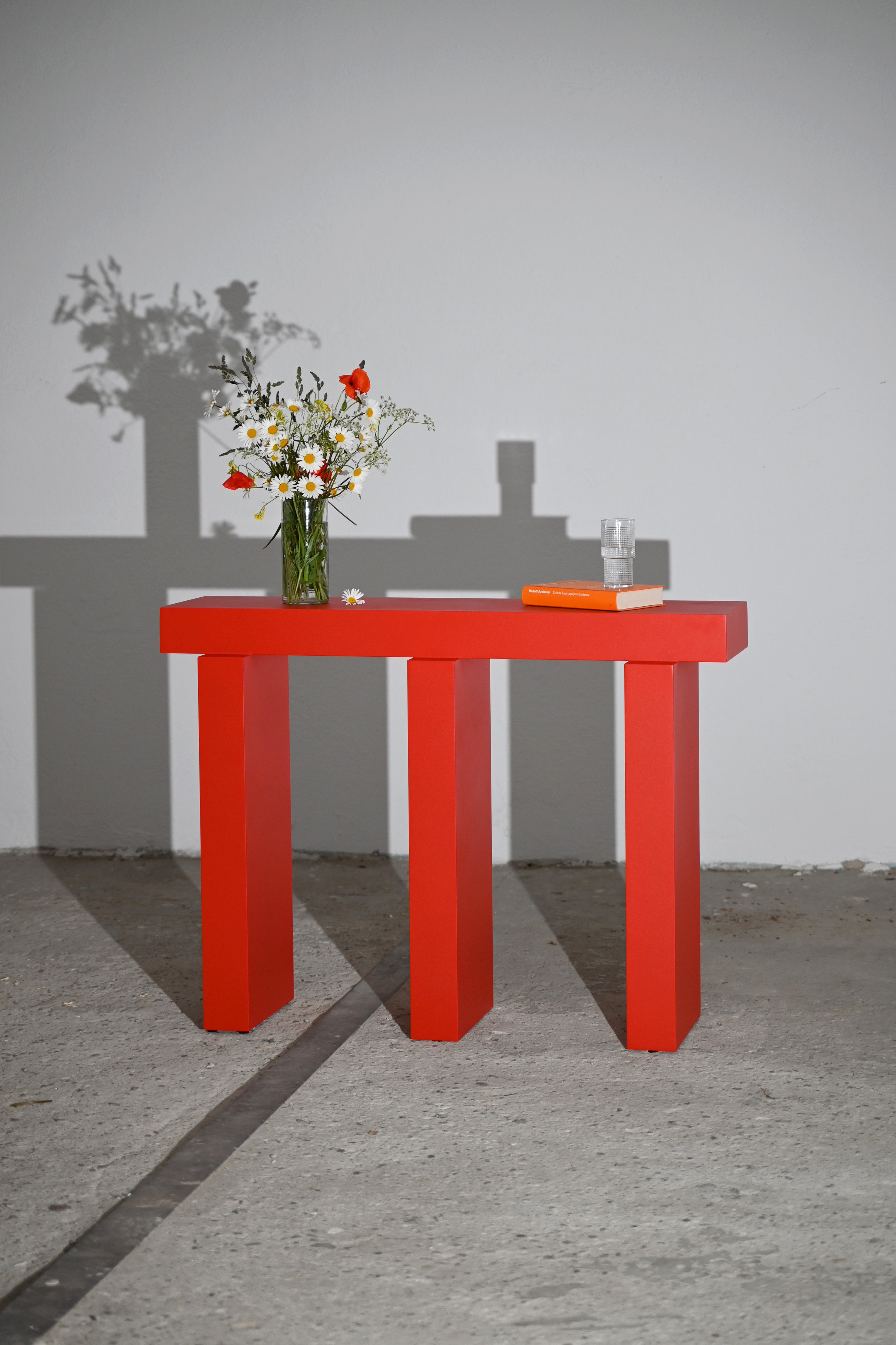 TERT Steel Console