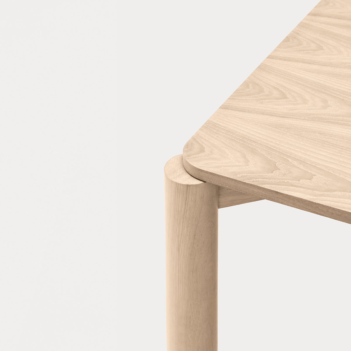 Atlas Veneer dining table and solid wood