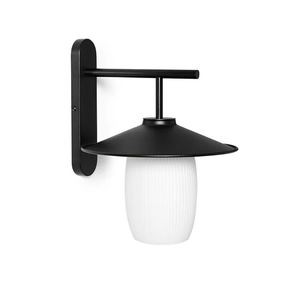 JINGU schwarze Wandleuchte