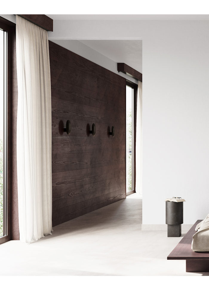 Clam graphite wall lamp
