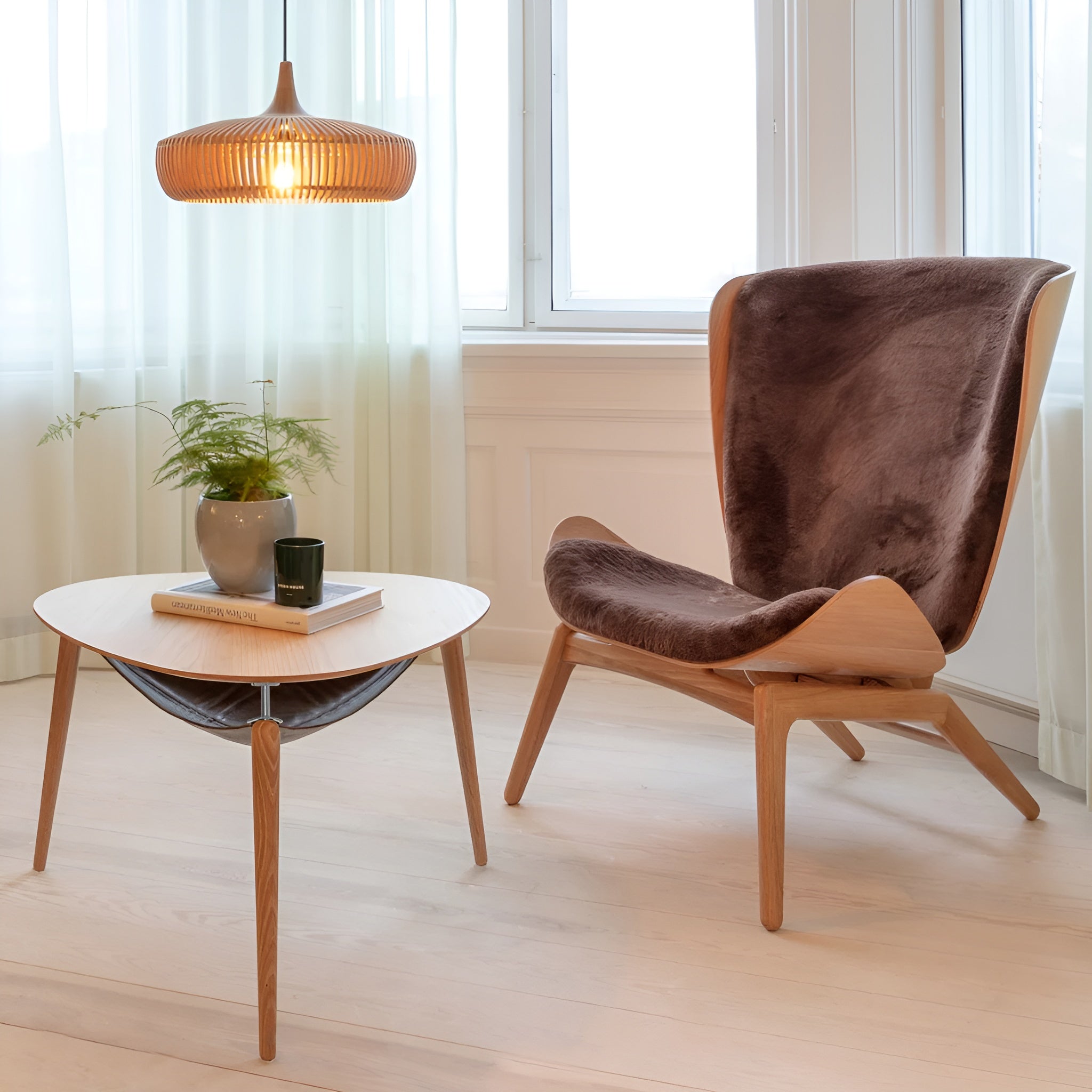 READER armchair brown leather with oak base