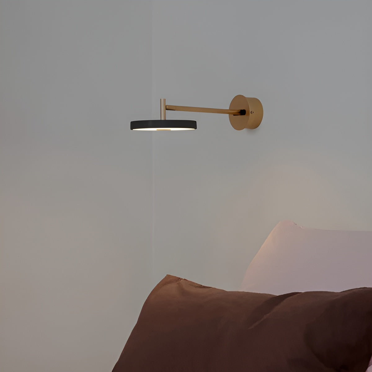 Asteria Wall wall lamp black