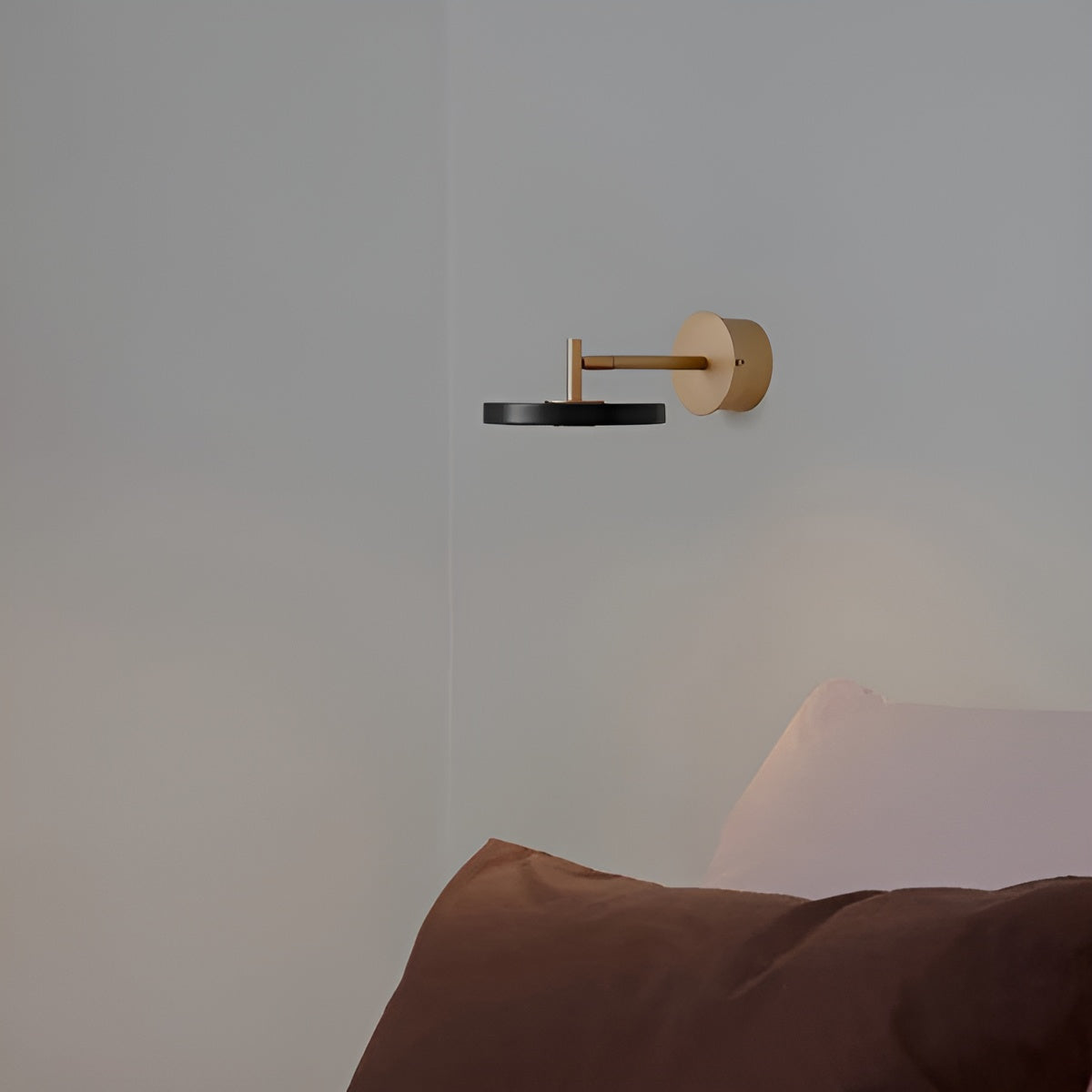 Asteria Wall wall lamp black