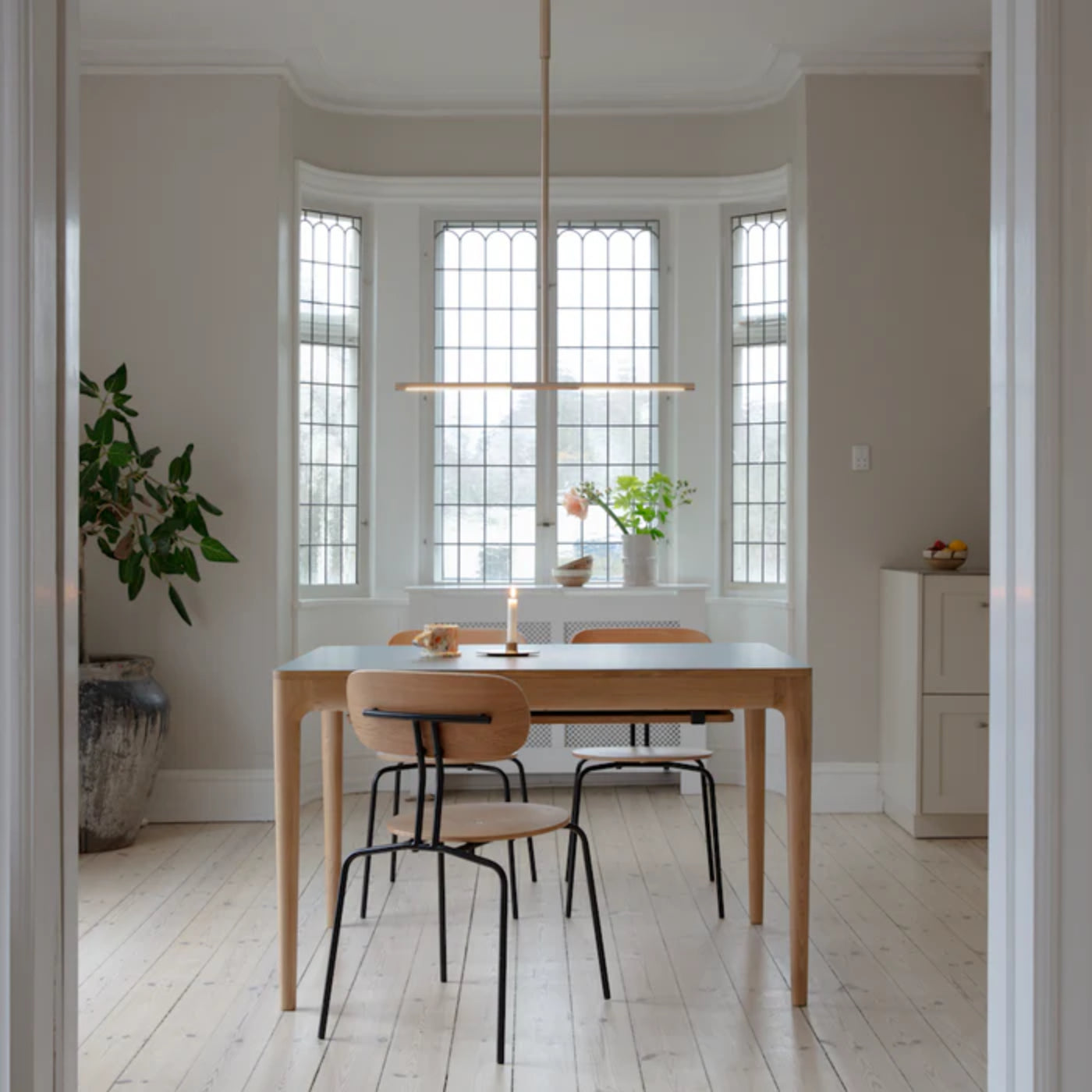 HEART'N'SOUL extendable table gray with oak base