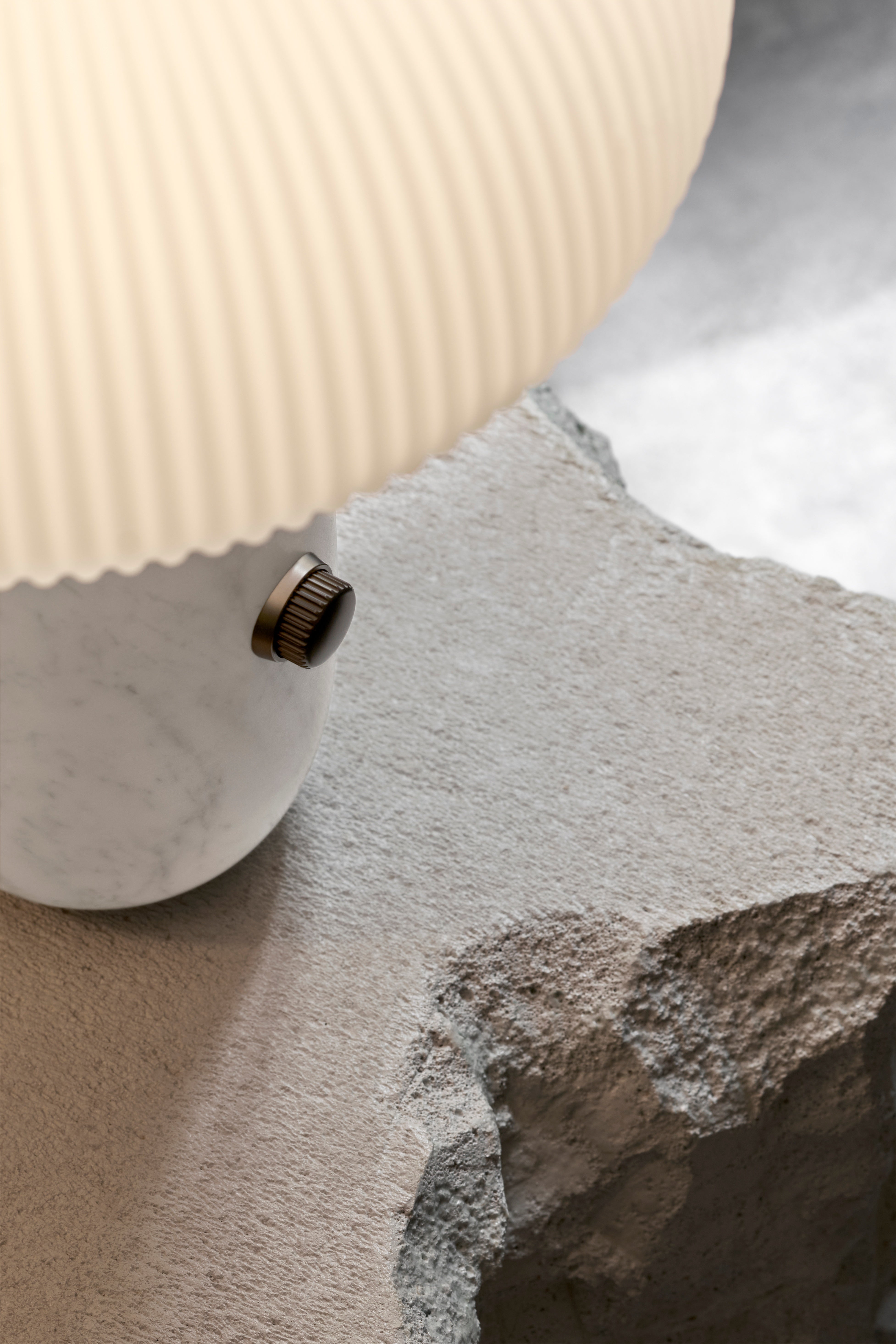 Sculpture Table Lamp White Marble