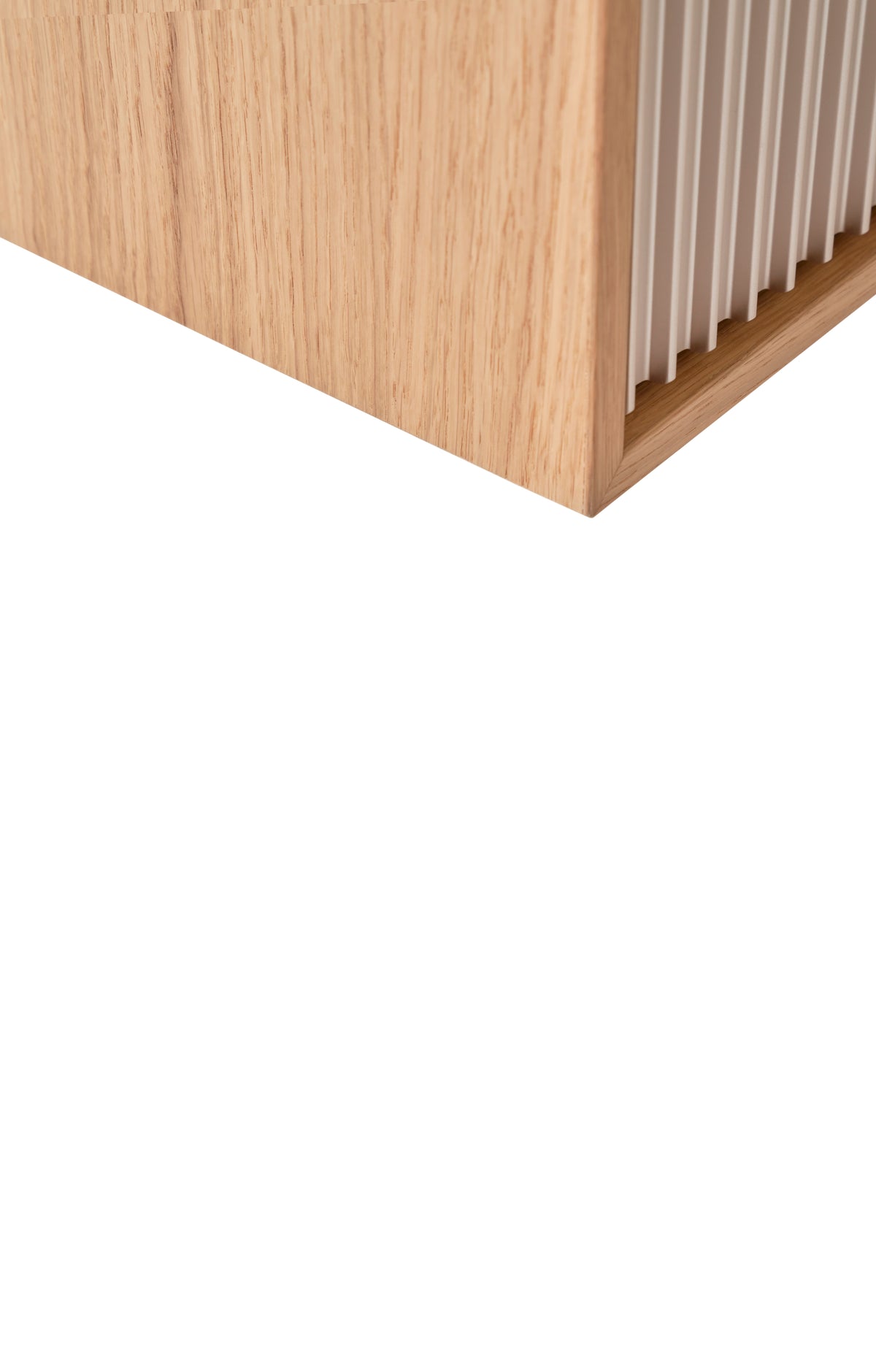 Nightstand 672 oak veneer with aluminum