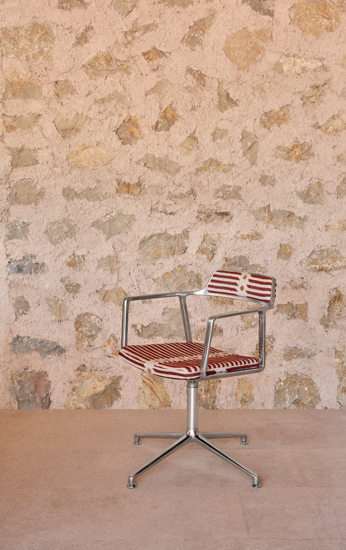 Office chair 452 – MALLORCA beige and red with a metal base