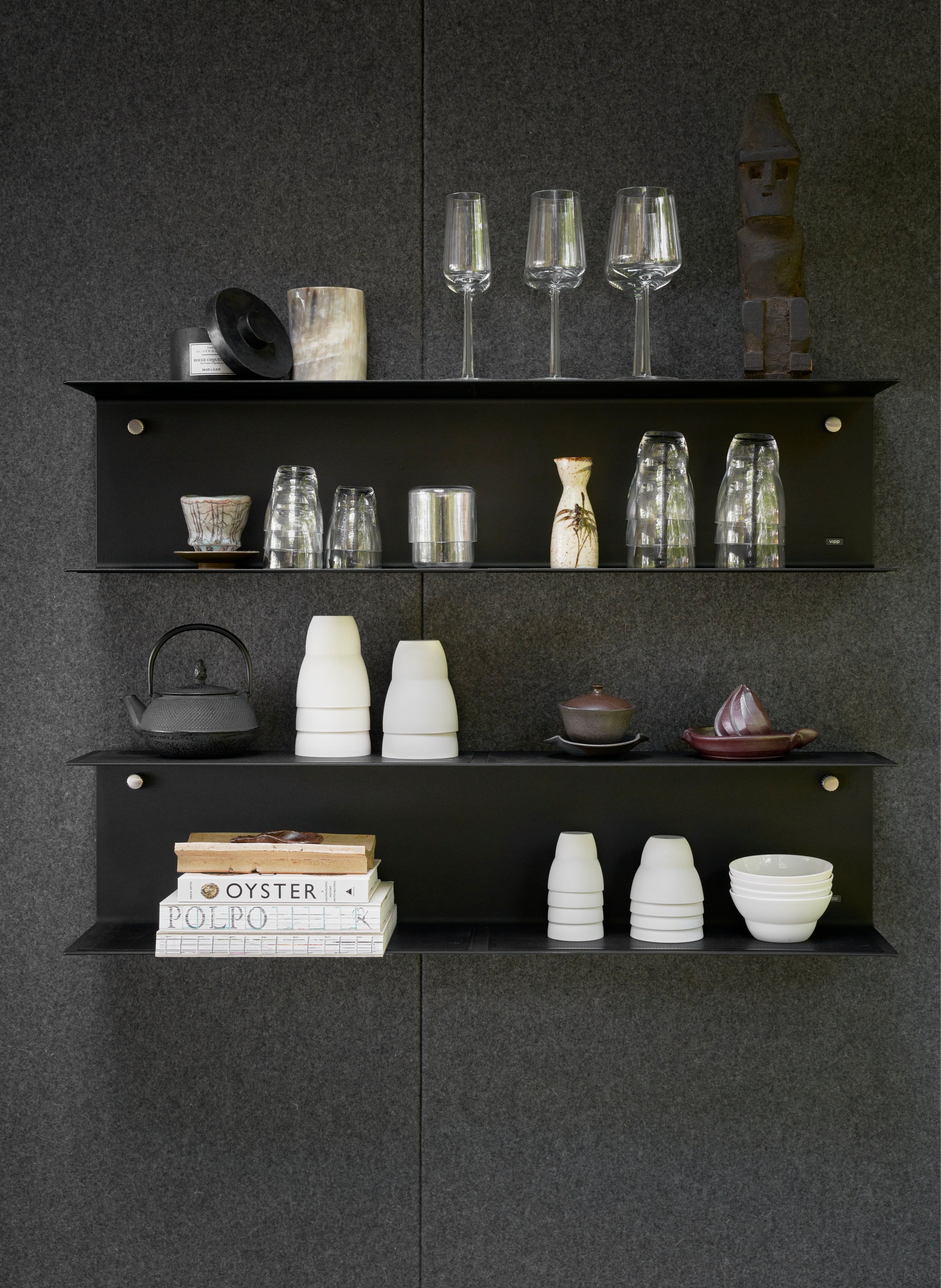 VIPP White Porcelain Bowl Set