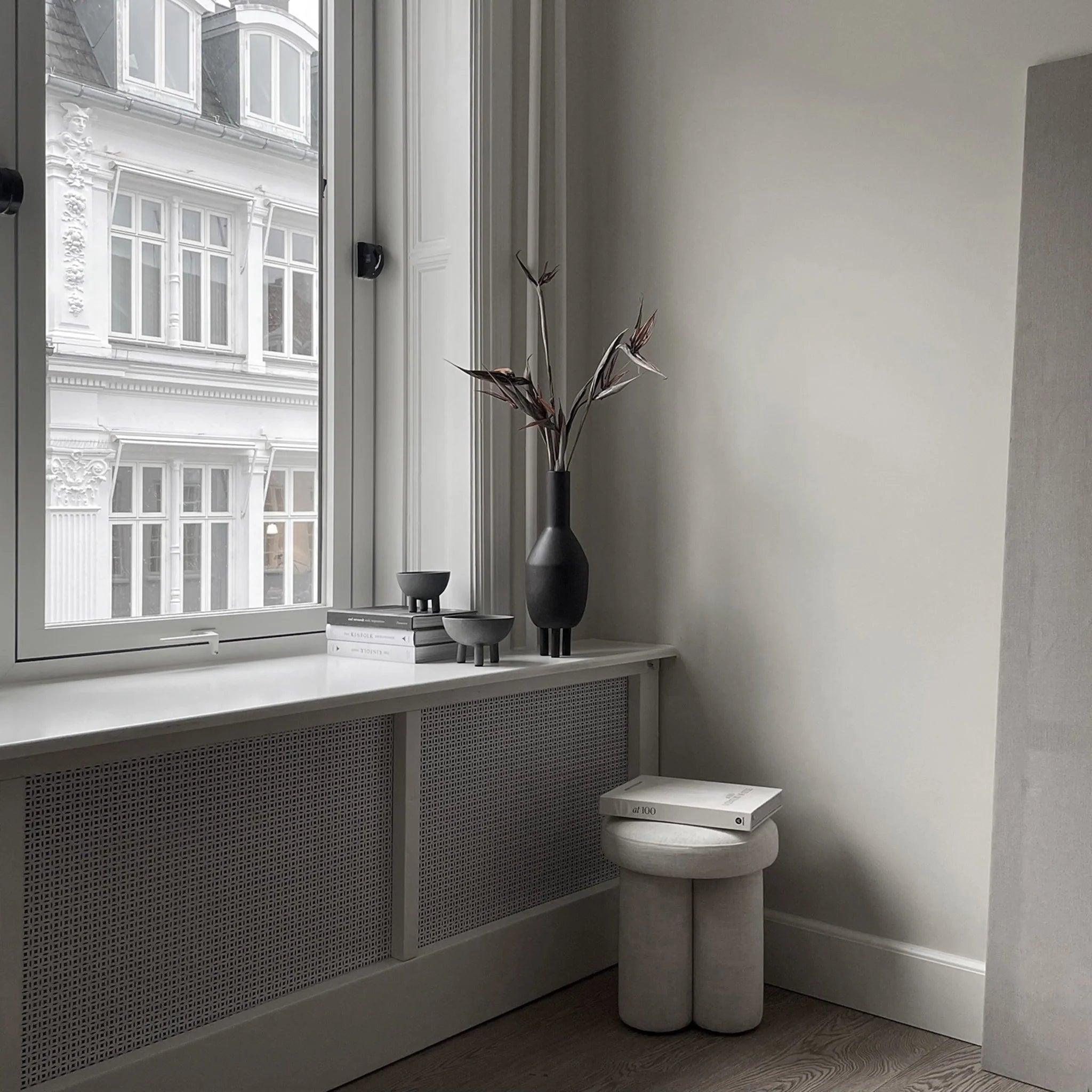 Wazon DUCK SLIM ciemnobrązowy 101 Copenhagen Eye on Design