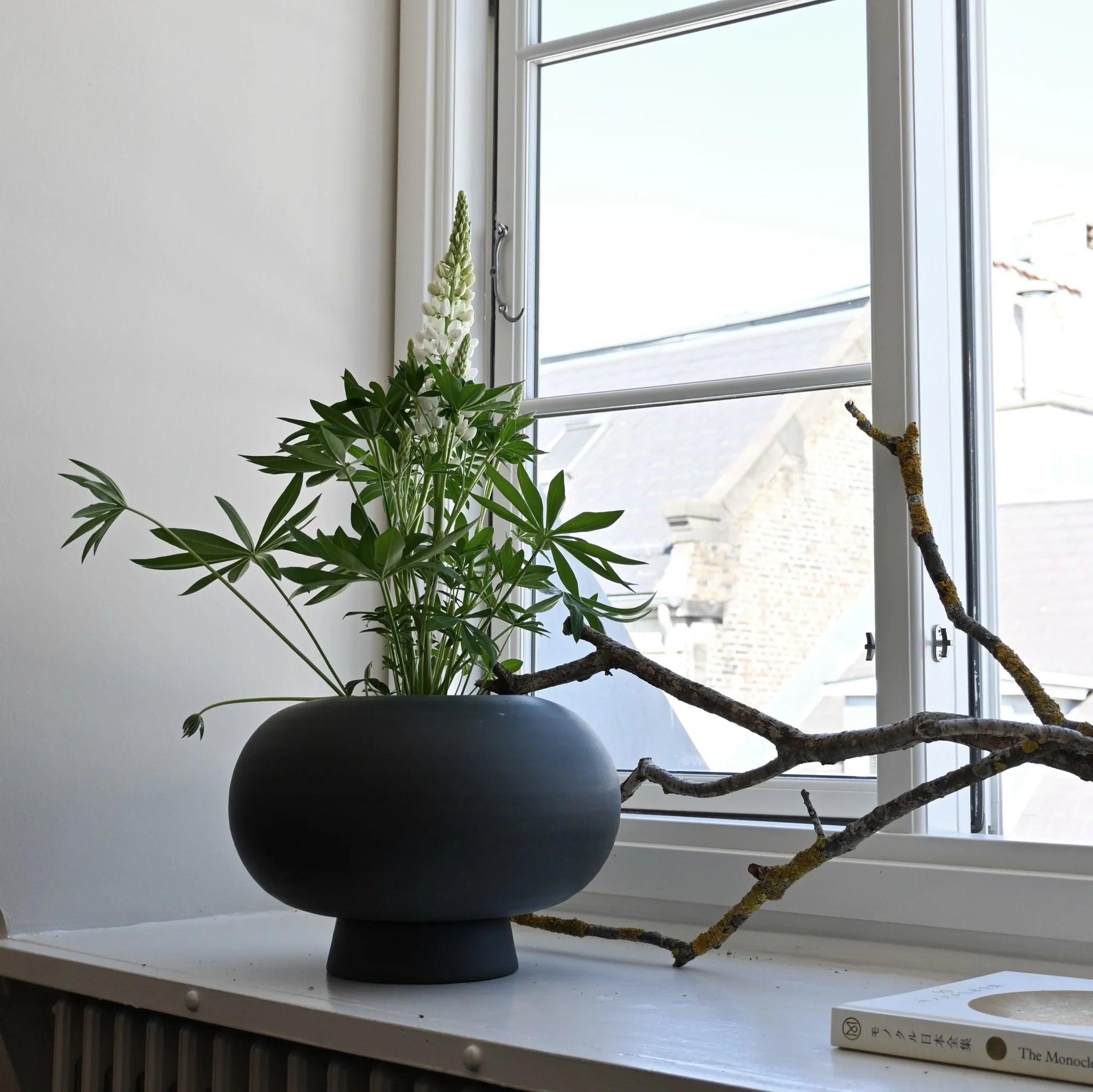Wazon KABIN FAT czarny 101 Copenhagen Eye on Design