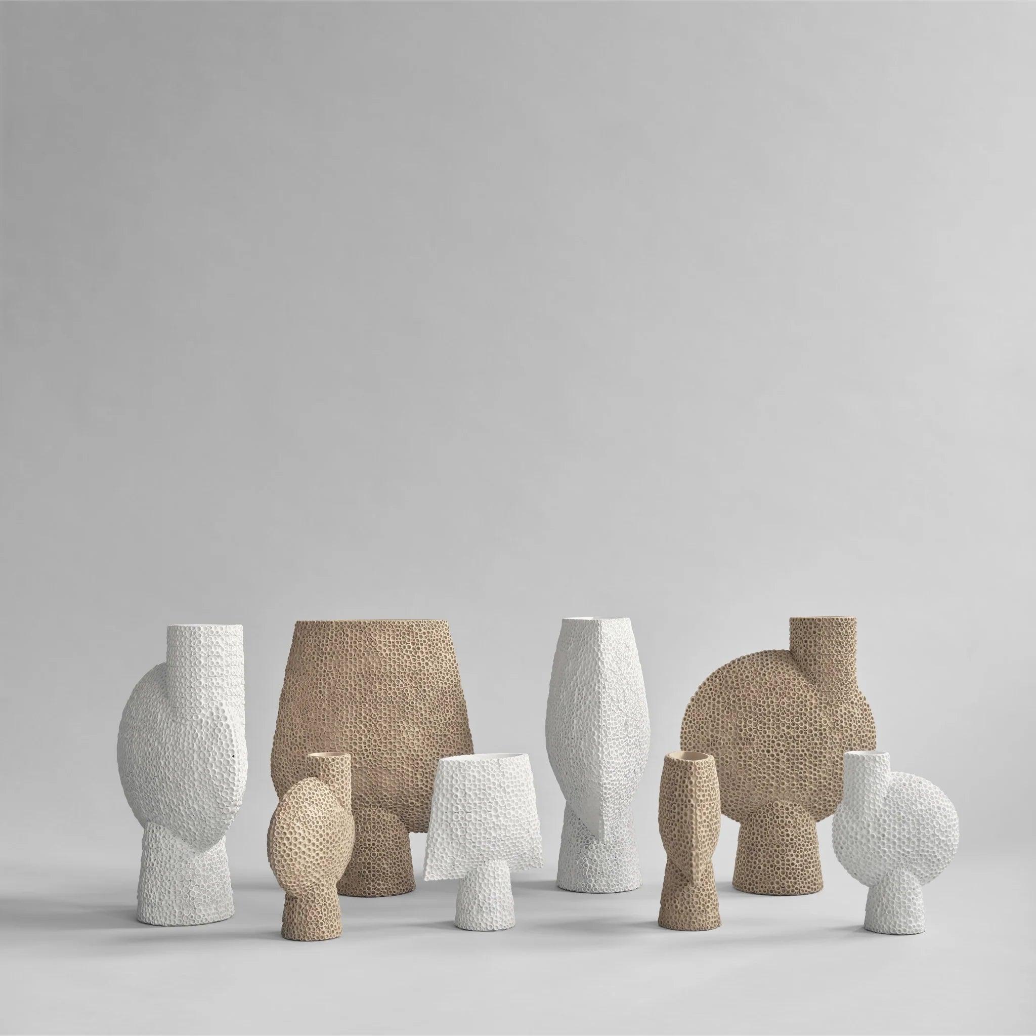 Wazon SPHERE SQUARE SHISEN piaskowy 101 Copenhagen Eye on Design