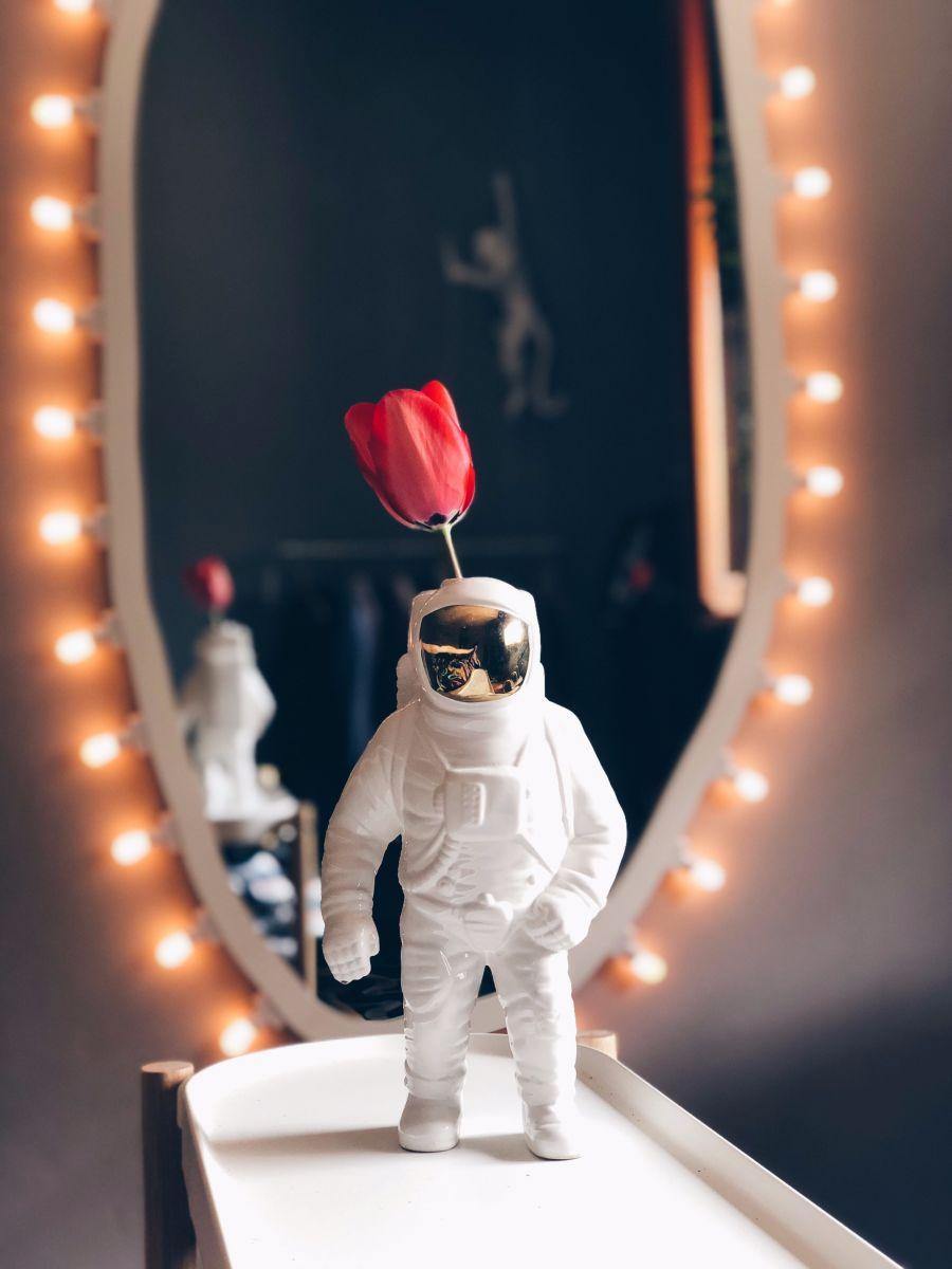 Wazon STARMAN biały Seletti Eye on Design