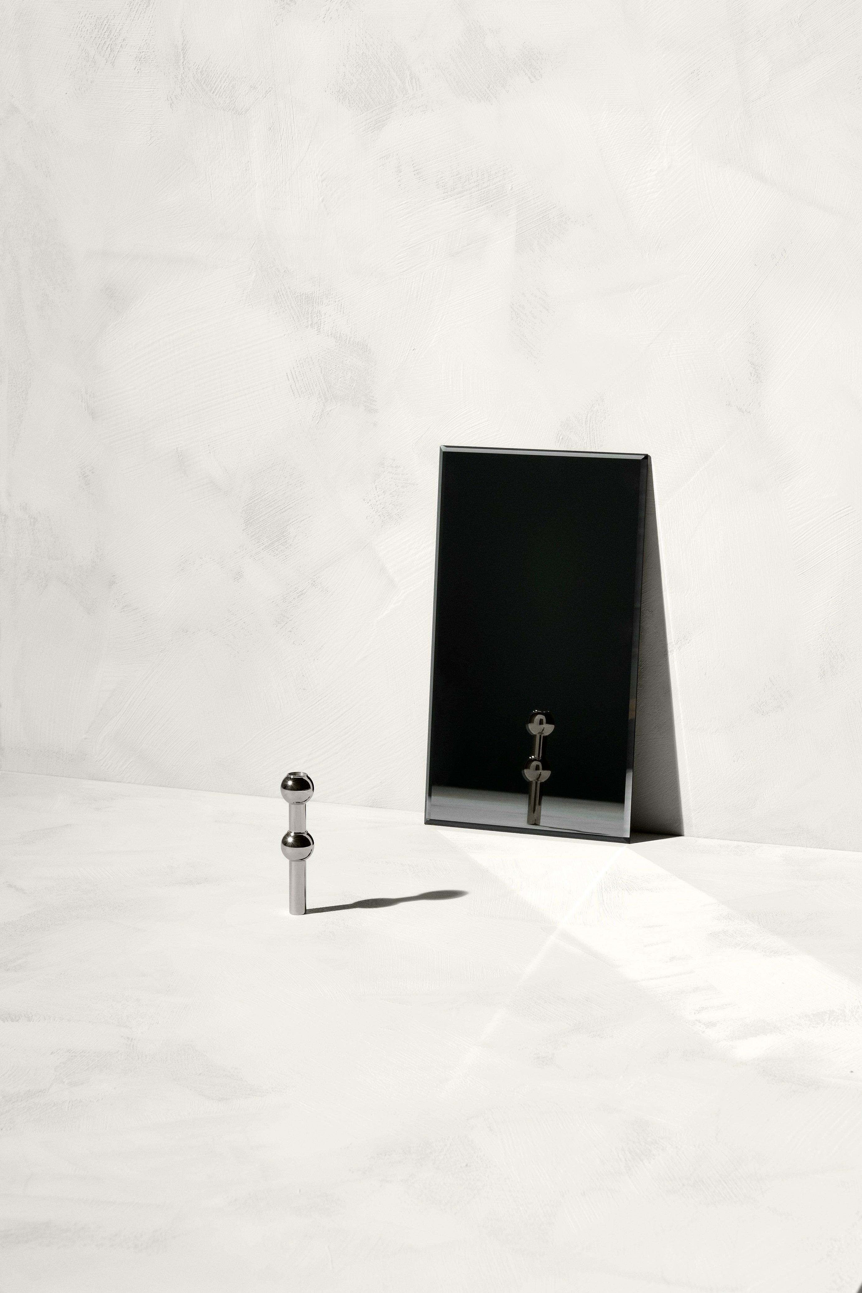 Wazon STOFF NAGEL czarny chrom Stoff Nagel Eye on Design