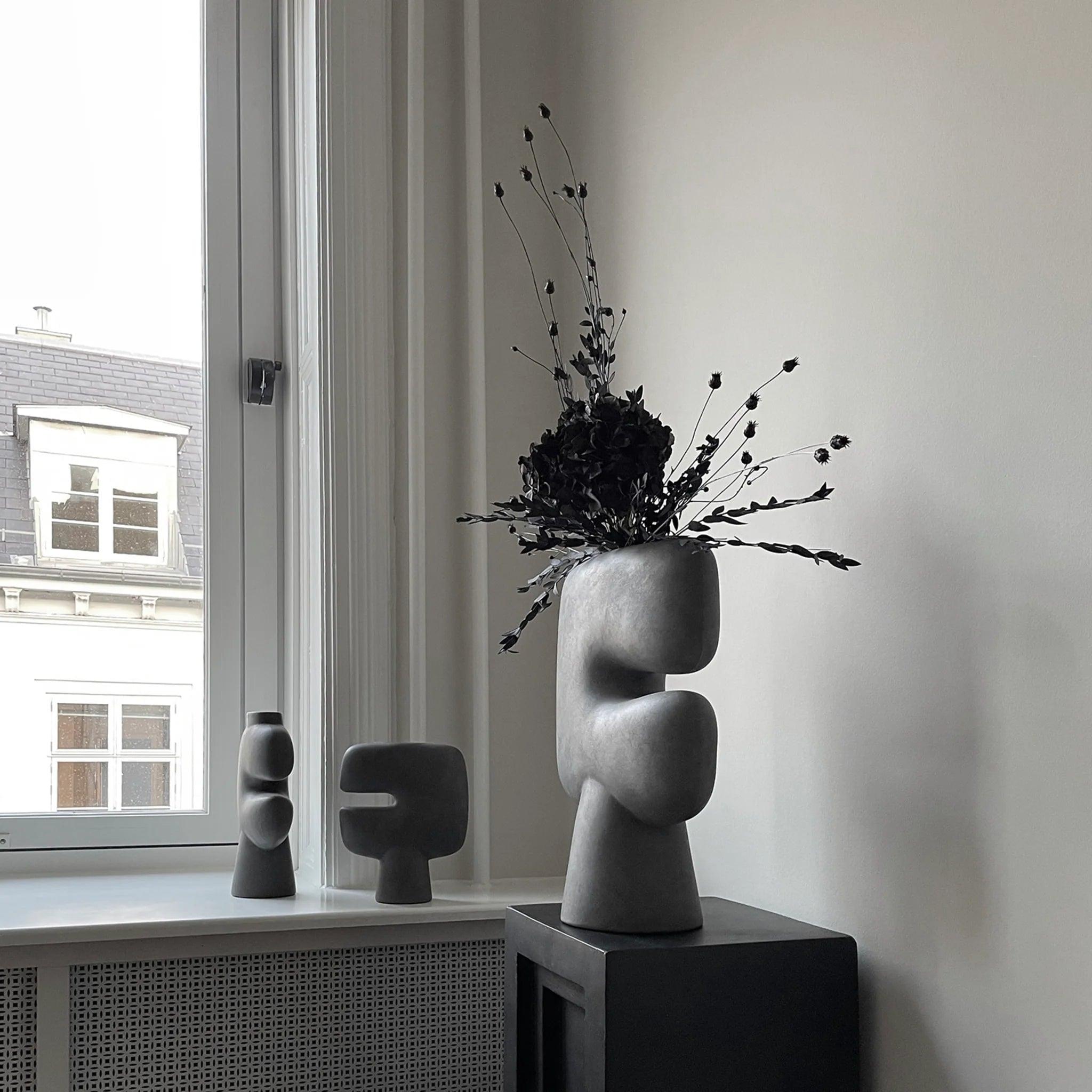 Wazon TRIBAL ciemnoszary 101 Copenhagen Eye on Design