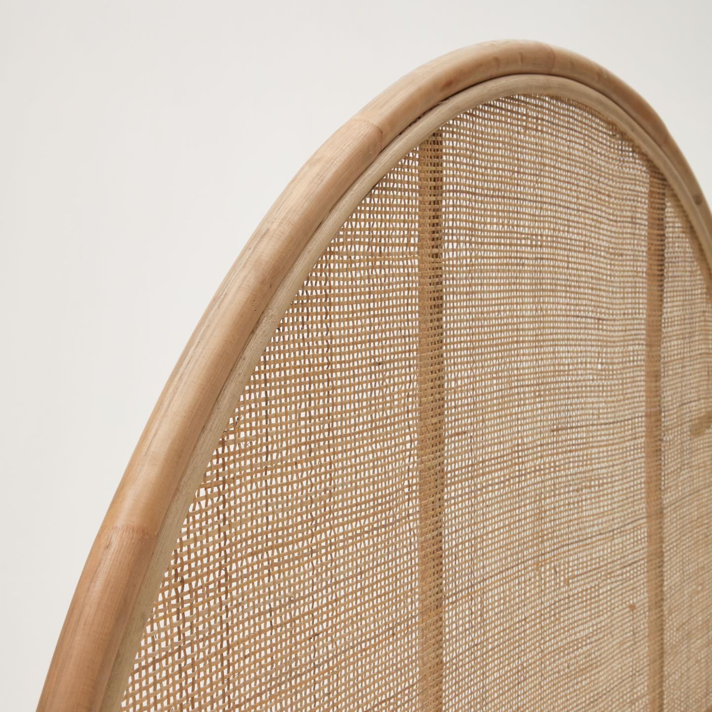 Wezgłowie QUITERIE ROUND rattanowy La Forma Eye on Design