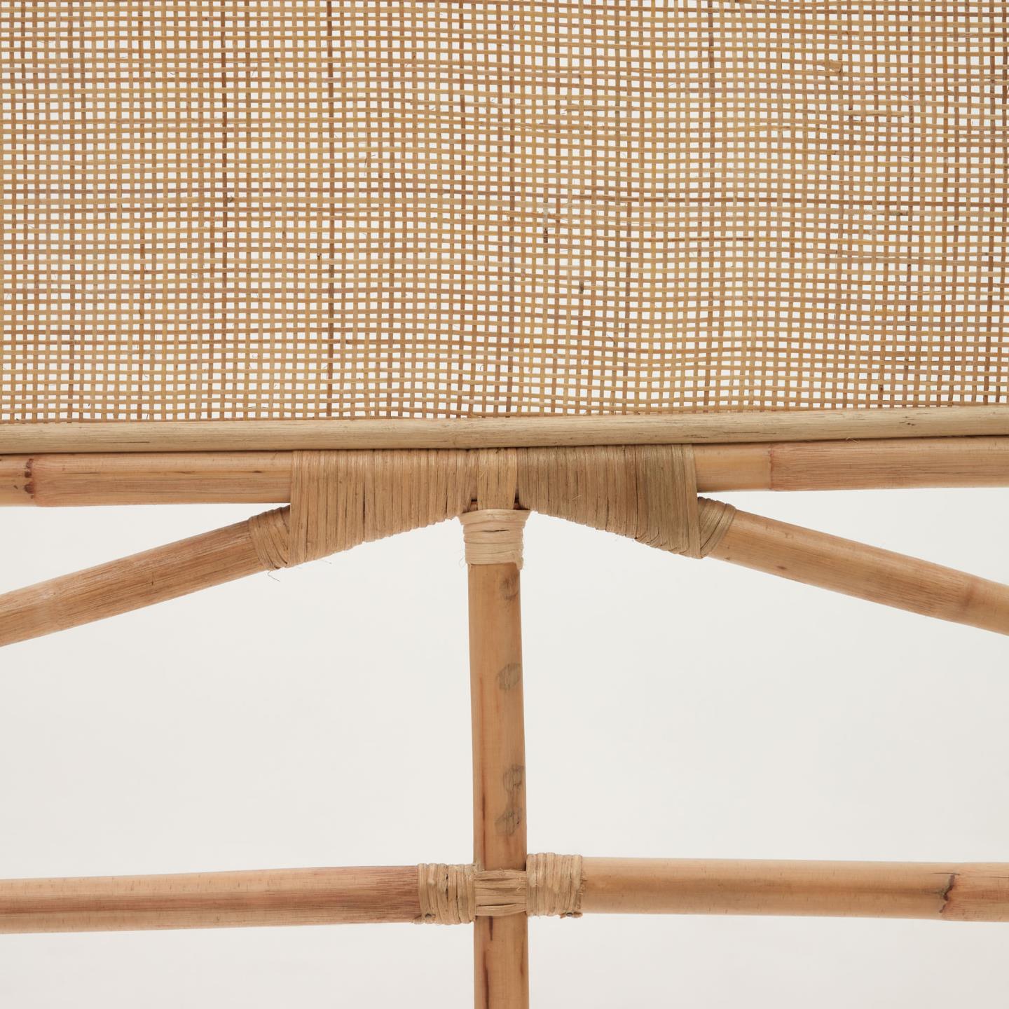 Wezgłowie QUITERIE ROUND rattanowy La Forma Eye on Design