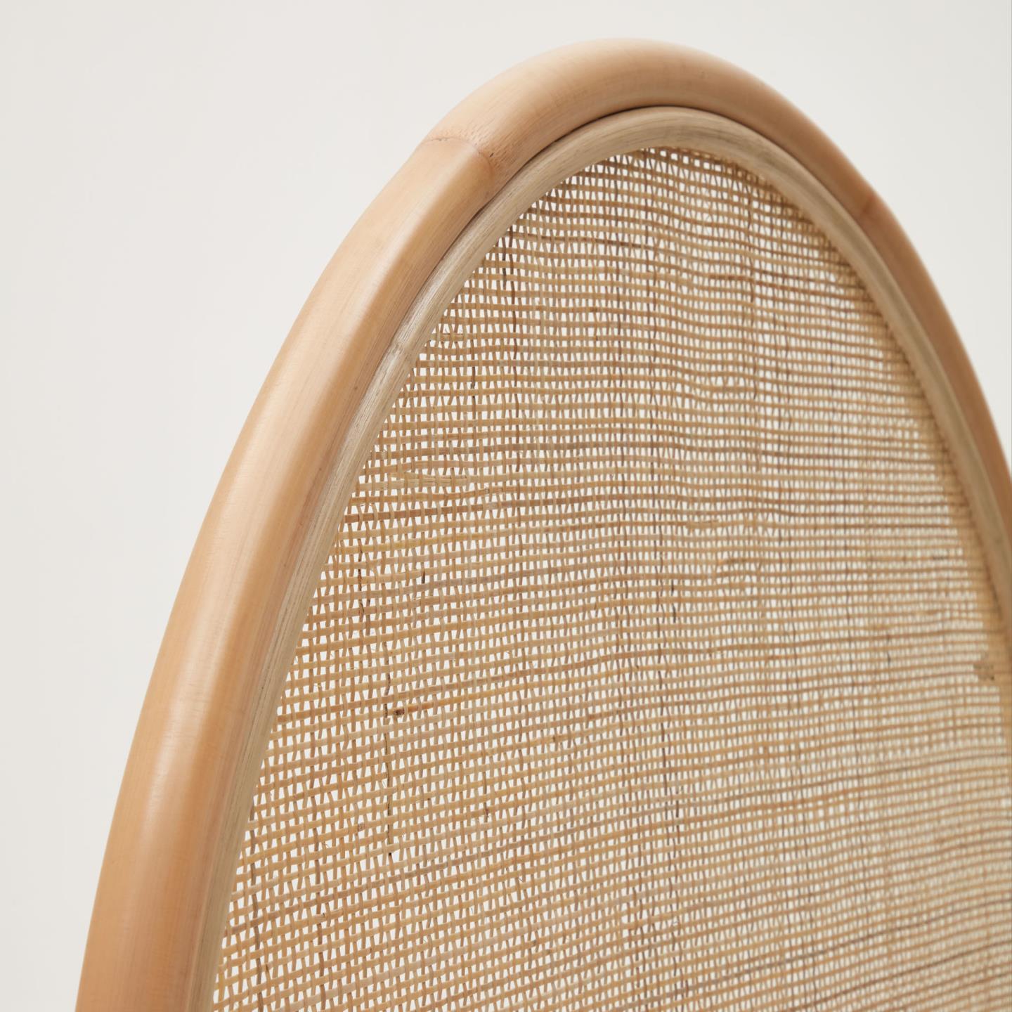 Wezgłowie QUITERIE ROUND rattanowy La Forma Eye on Design