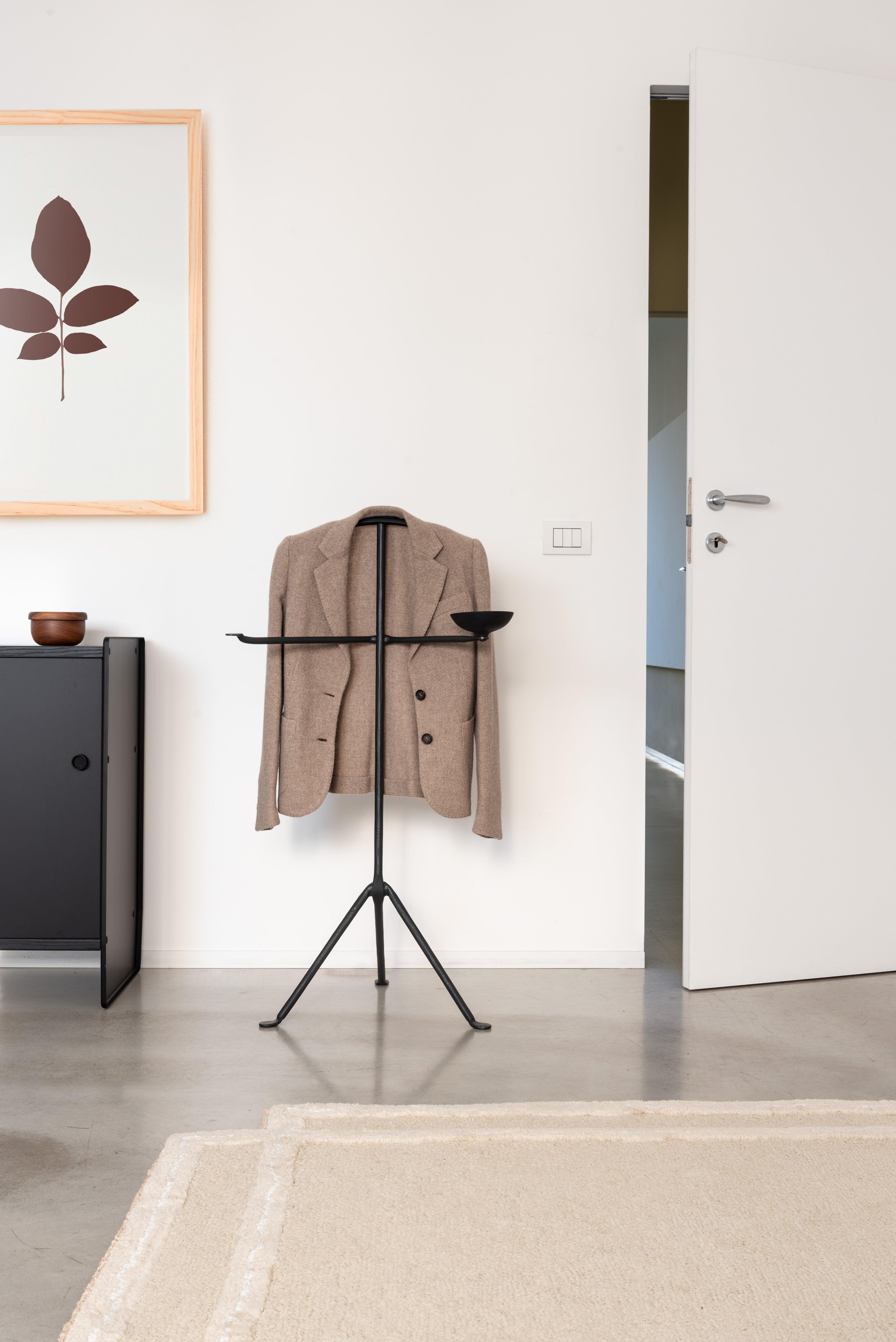 Wieszak OFFICINA czarny Magis Eye on Design